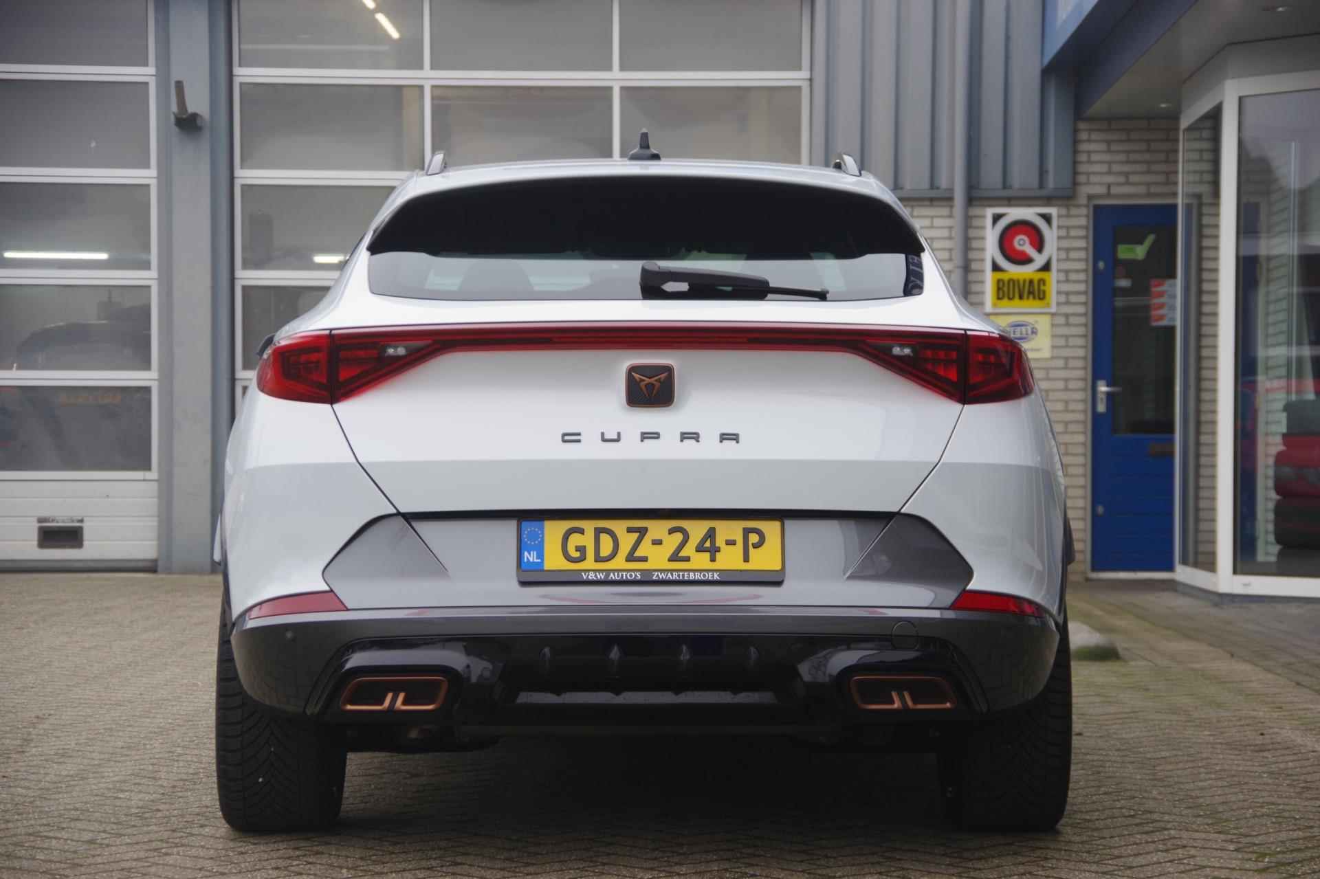 Cupra Formentor 1.4 e-Hybrid Business Carplay Achteruitrijcamera 19inch - 13/31