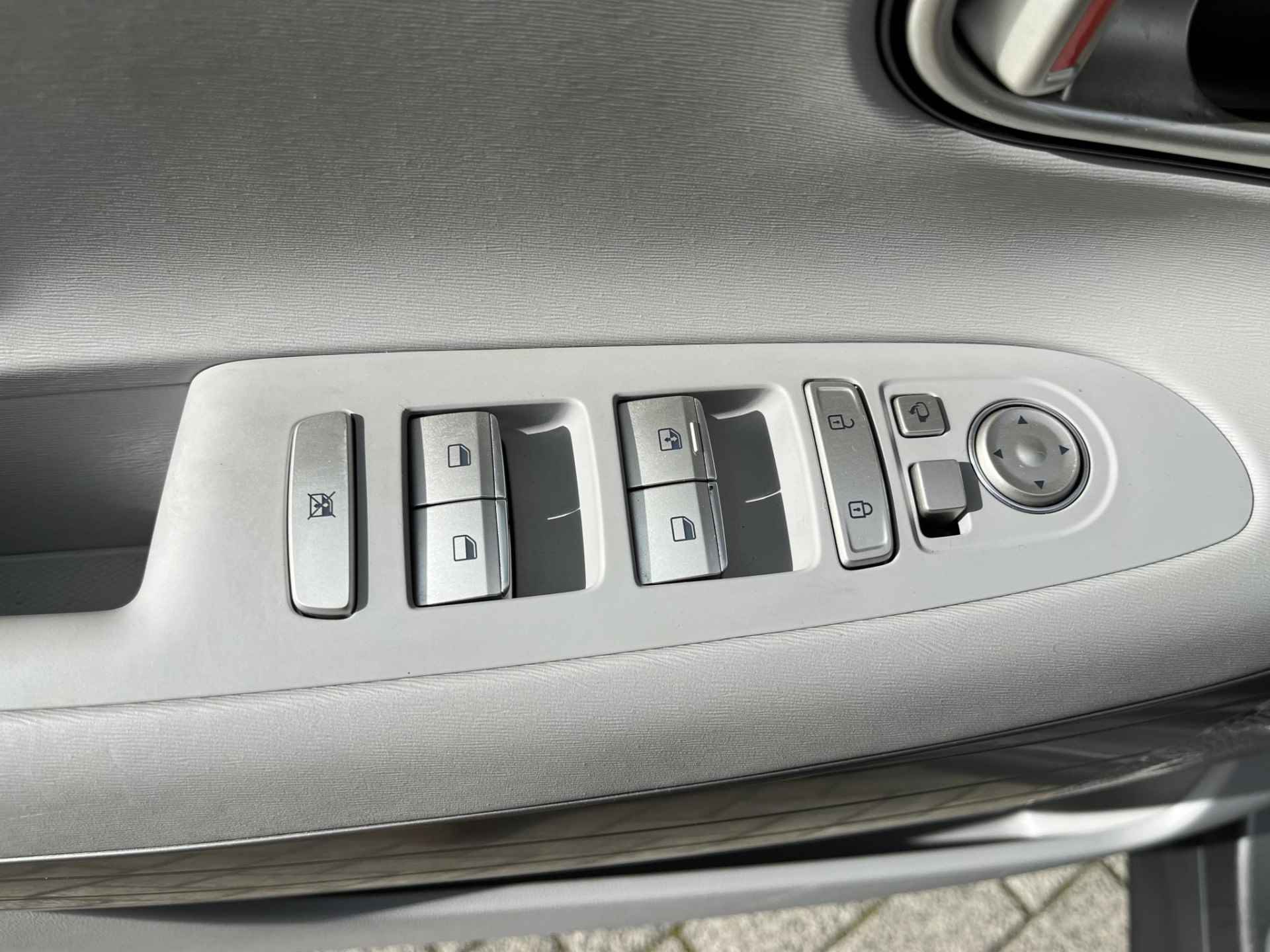 Hyundai NEXO FCEV Plus Pack | SCHUIF-KANTELDAK | LEDER l WATERSTOF l WEGENBELASTINGVRIJ - 15/41