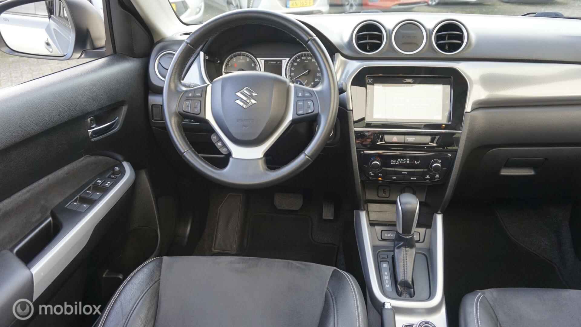 Suzuki Vitara 1.6 High Executive Allgrip 4WD | Automaat | Panoramadak | Trekhaak - 11/48