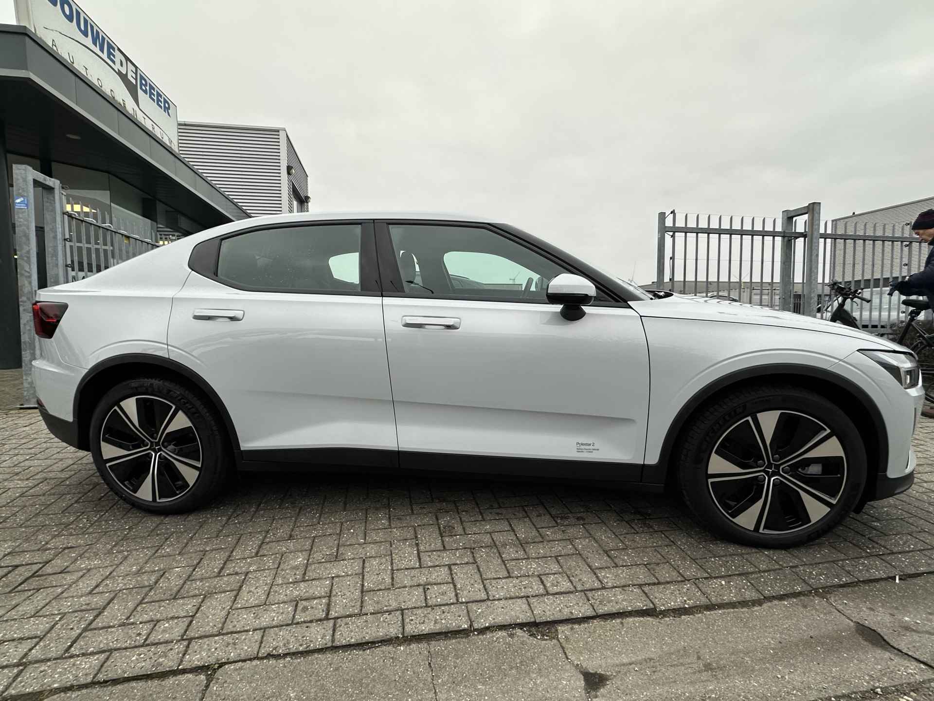 Polestar 2 Standard Range Single Motor 69 kWh Trekhaak | Keyless | Stoelverw. | Dodehoek | Elekt. Klep - 5/29