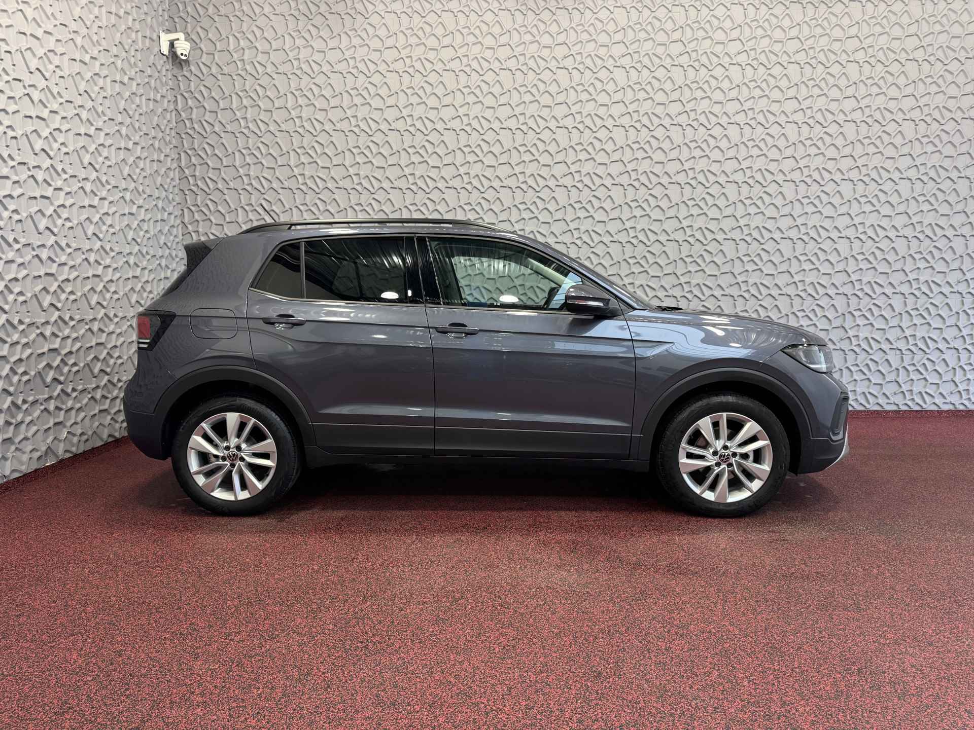 Volkswagen T-Cross ✅DE VERNIEUWDE T-CROSS✅ 1.5 150PK LED V+A CAMERA DIG.COCKPIT PRO STOEVERW KEYLESS P-ASSIST NIEUWE AUTO . NIEUWE MODEL - 63/79