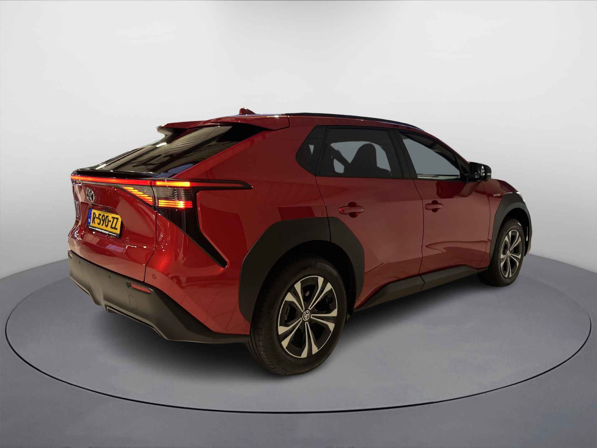 Toyota bZ4X Launch Edition 71 kWh | All-in prijs | 360 camera | Parkeersensoren | Navigatie | - 6/32
