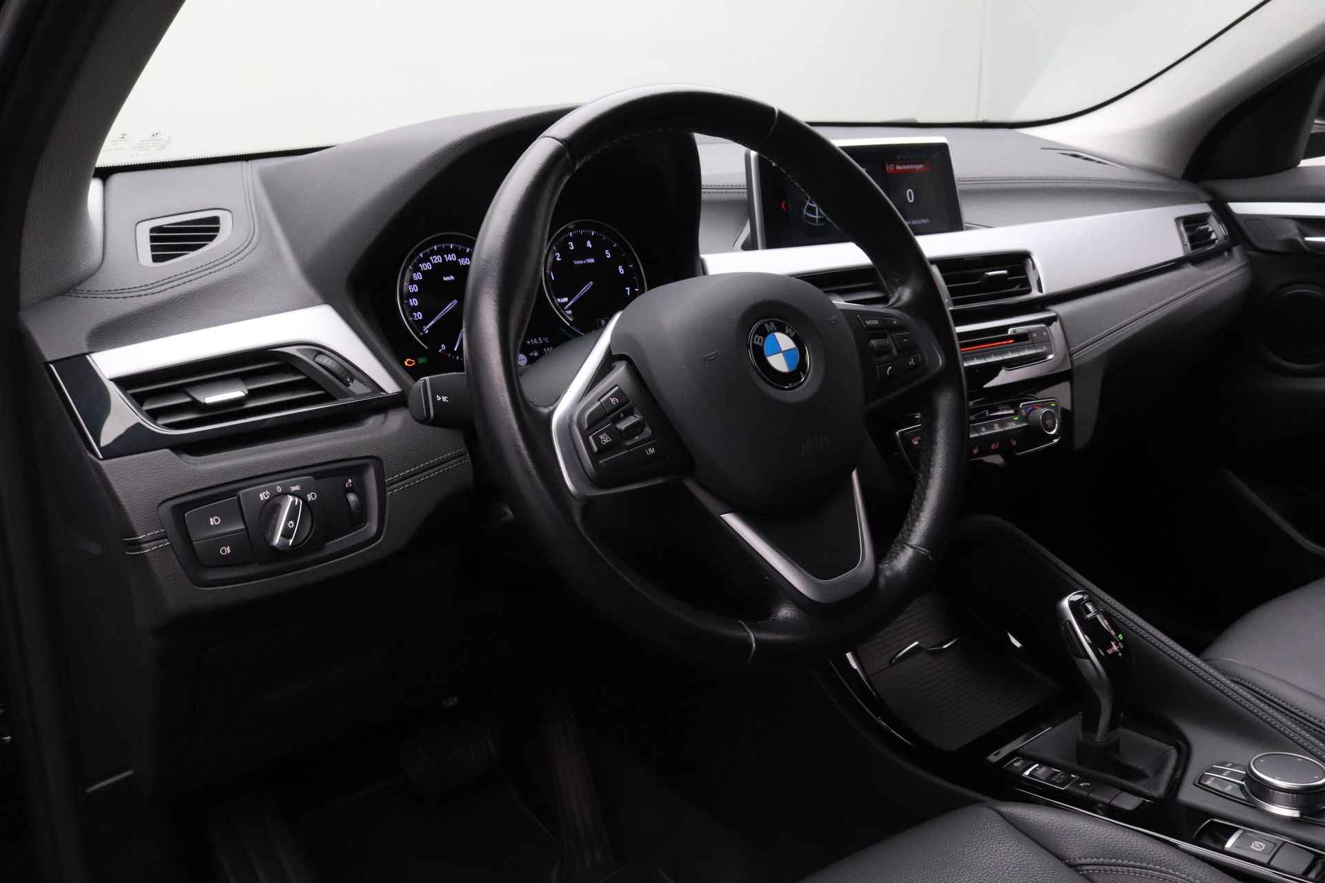 BMW X2 sDrive18i High Executive Edition | Head-Up Display | Stoelverwarming | PDC | - 14/24