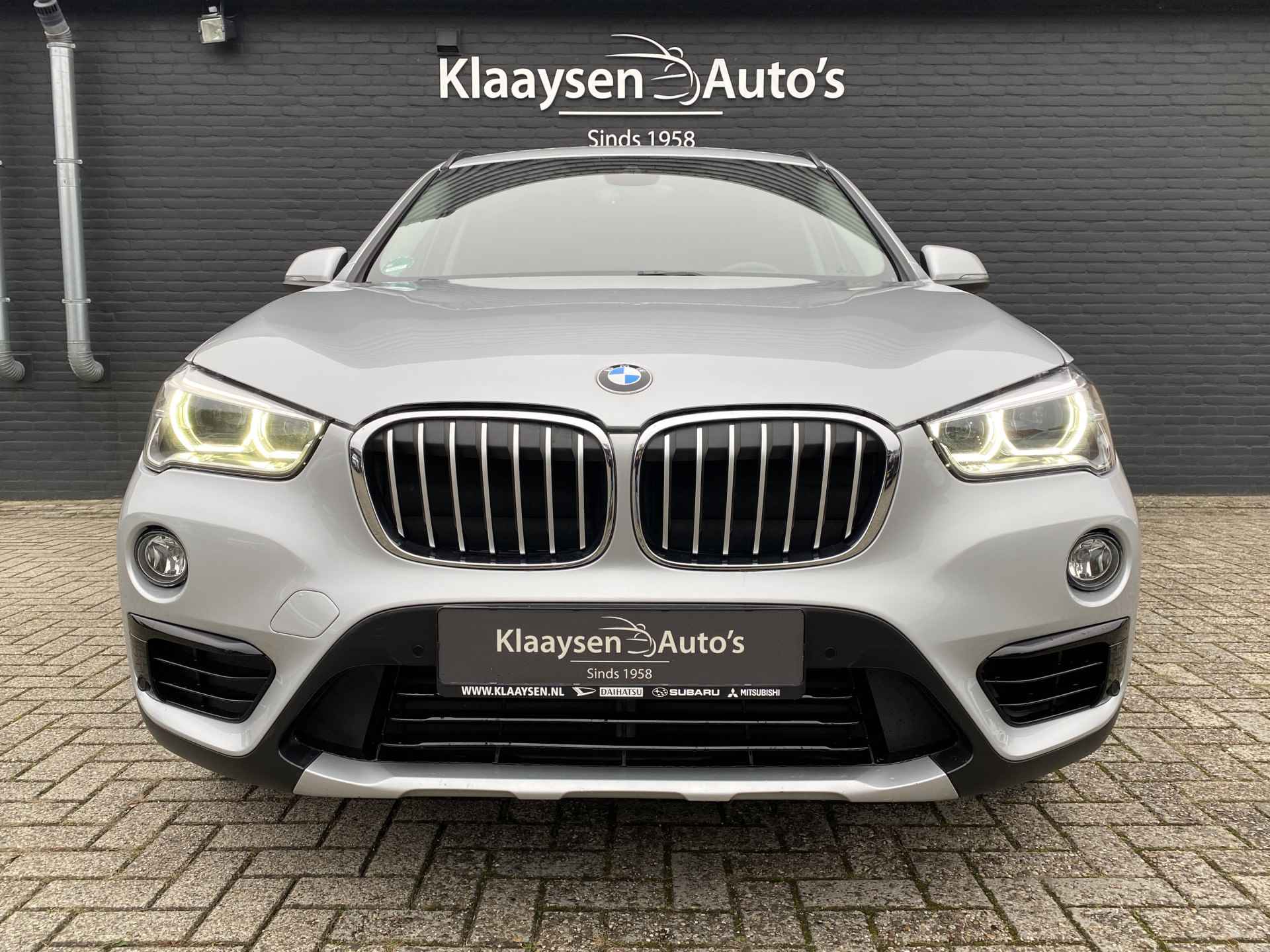 BMW X1 sDrive18i 140 pk Executive Edition AUT. | 1e eigenaar | navigatie | bruin leder interieur | trekhaak | lichtmetalen velgen 18'' - 3/46