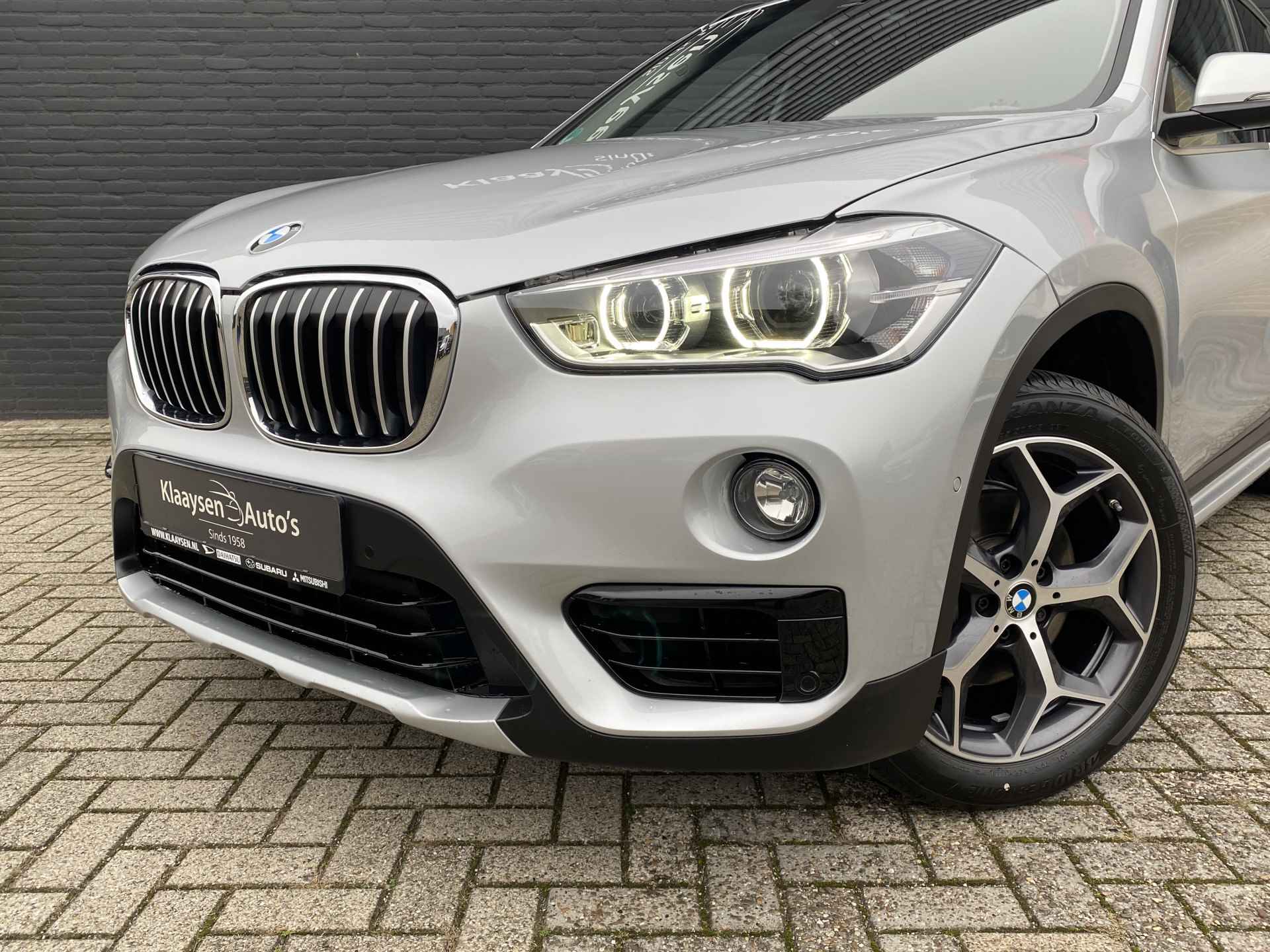 BMW X1 sDrive18i 140 pk Executive Edition AUT. | 1e eigenaar | navigatie | bruin leder interieur | trekhaak | lichtmetalen velgen 18'' - 10/46