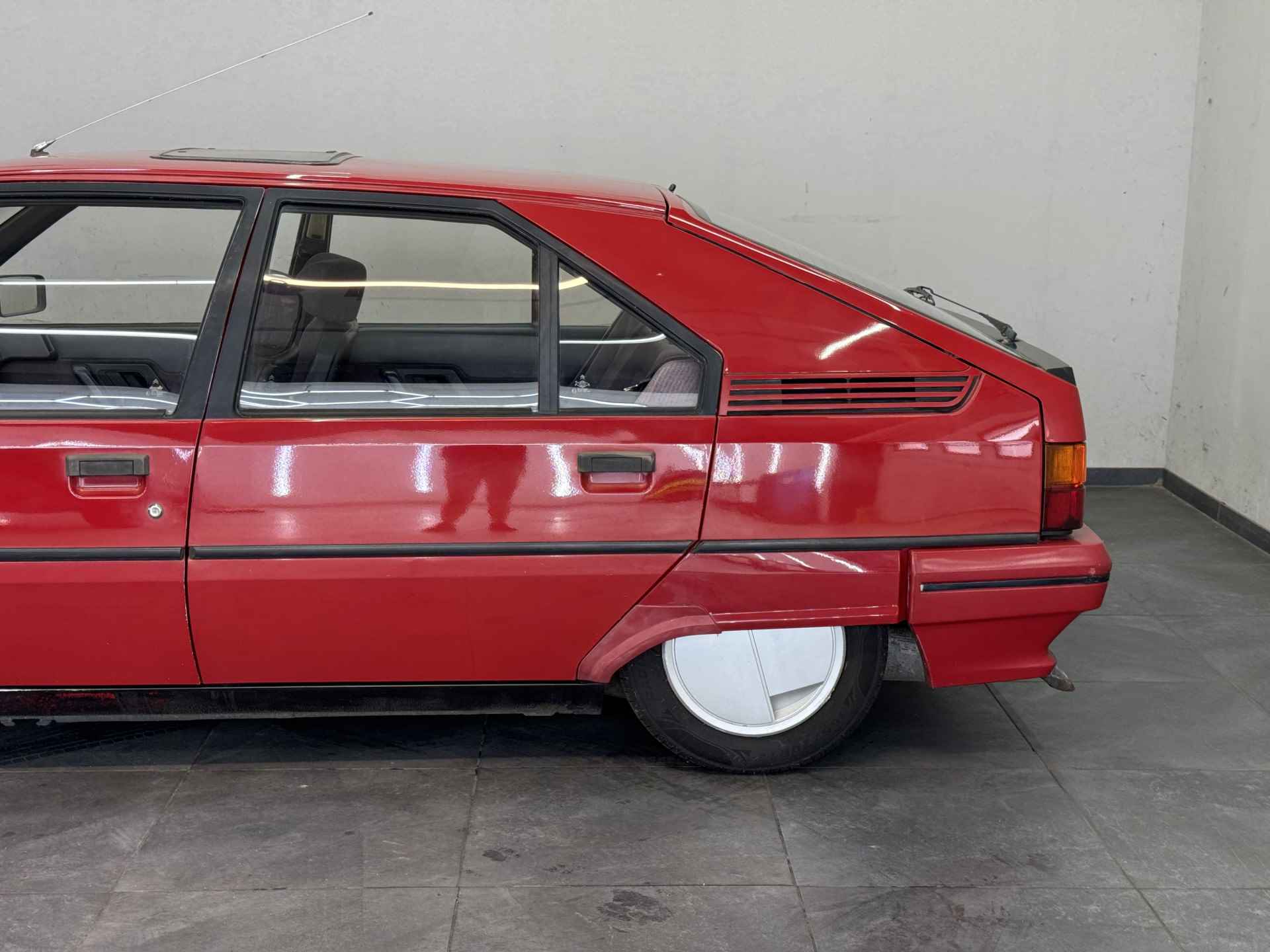 Citroën BX 1.6 RE kat. APK Nieuw✅Open Dak✅Vering✅ORIGINEEL NEDERLANDS✅NAP✅ - 17/58