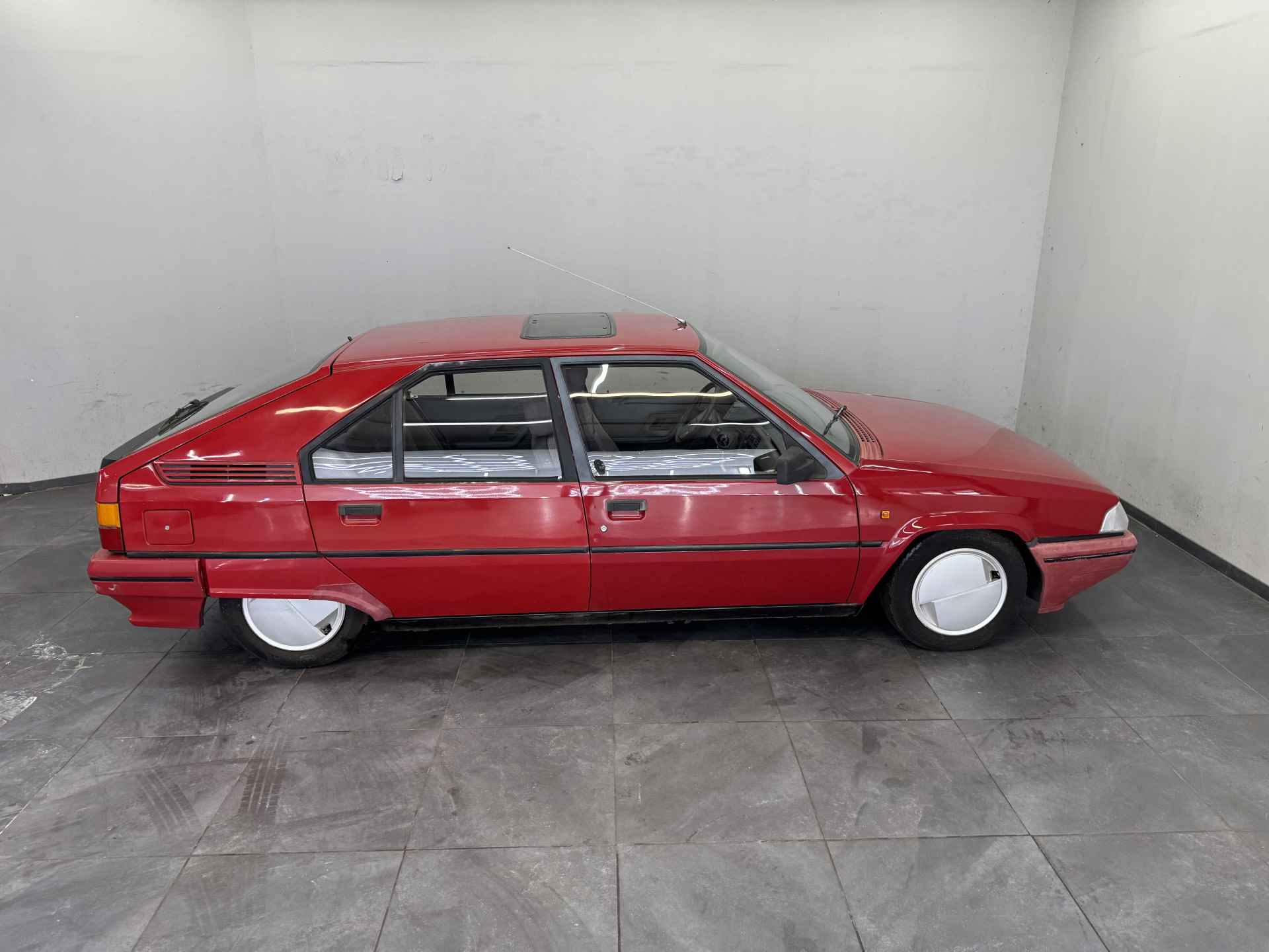 Citroën BX 1.6 RE kat. APK Nieuw✅Open Dak✅Vering✅ORIGINEEL NEDERLANDS✅NAP✅ - 49/58