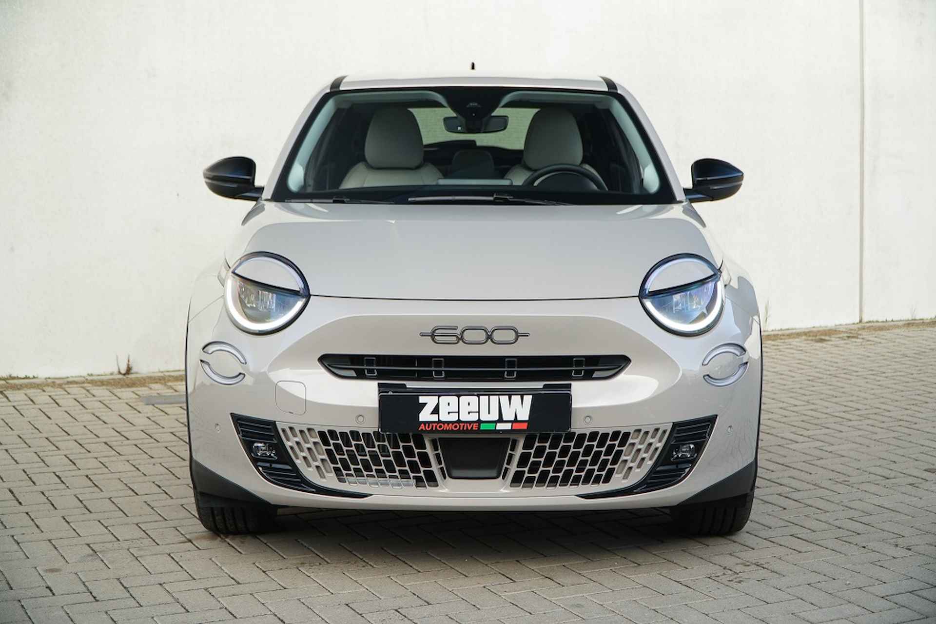 Fiat 600 1.2 Hybrid 136 PK La Prima | Navi | Camera | Carplay - 7/35