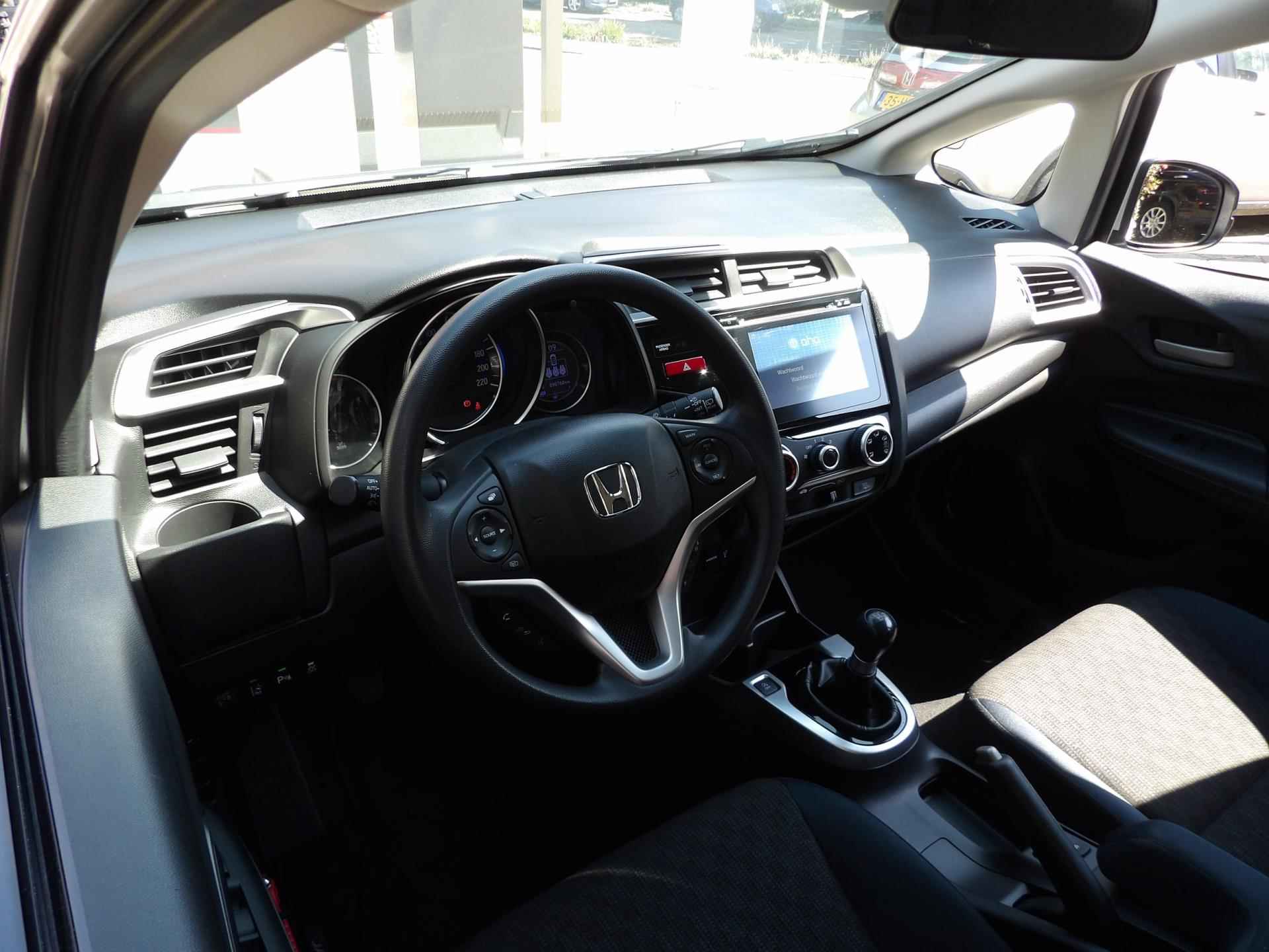 Honda Jazz 1.3 i-VTEC Comfort // AIRCO / CRUISE CONTROL / navi app//stoelverwarming//parkeersensoren voor/achter - 16/21