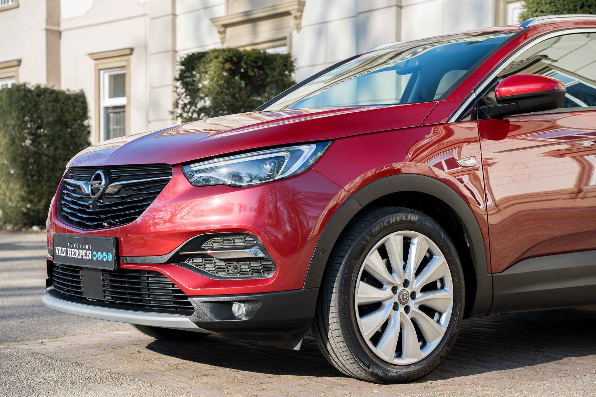 Opel Grandland X 1.6 Turbo Ultimate 360 Camera | Denon Sound | Leder | Stoelventilatie - 9/50