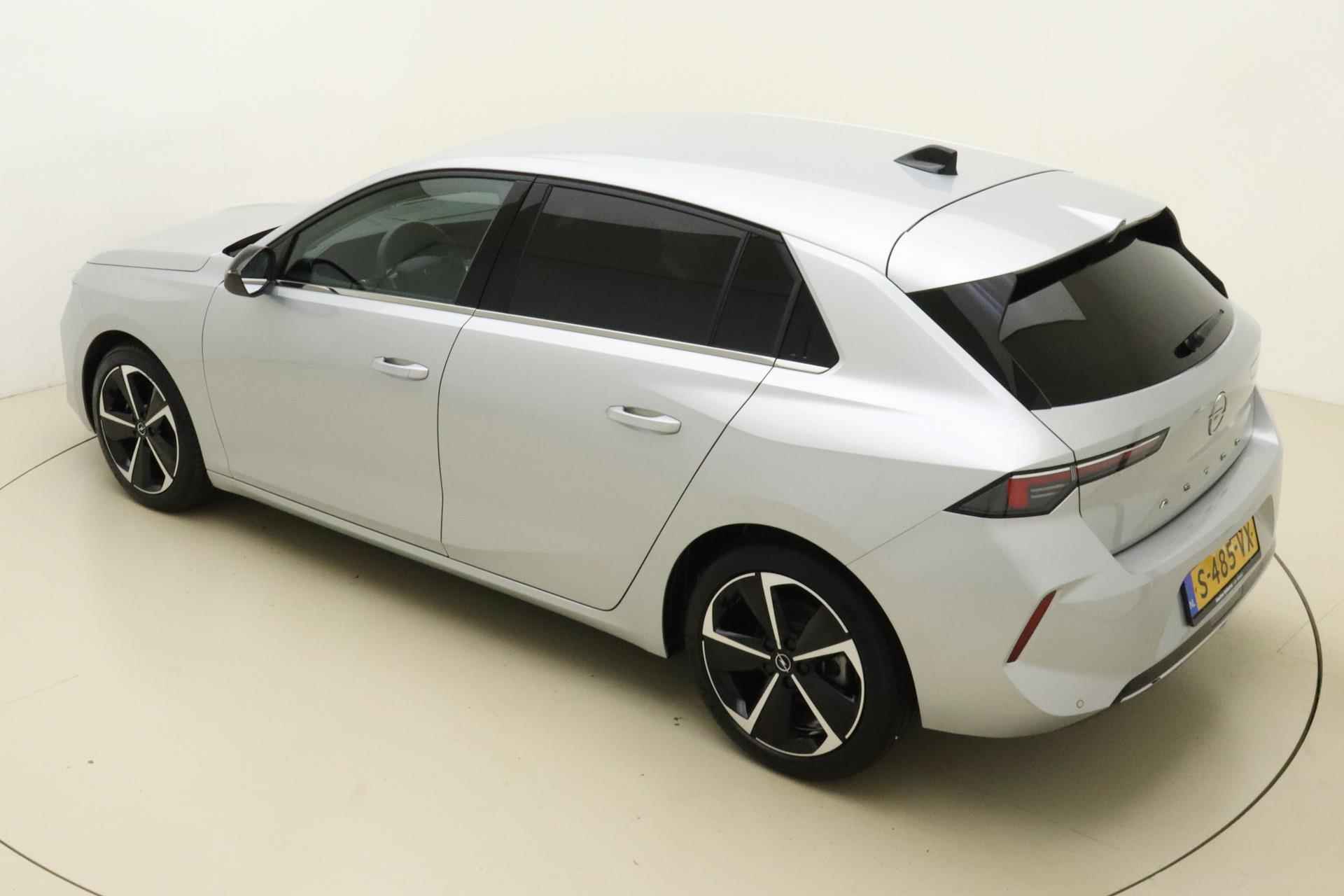 Opel Astra 1.2 GS Line 130 PK Automaat | Navigatie via Apple Carplay | Climate control | Camera | Getint glas | Lichtmetalen velgen - 5/38