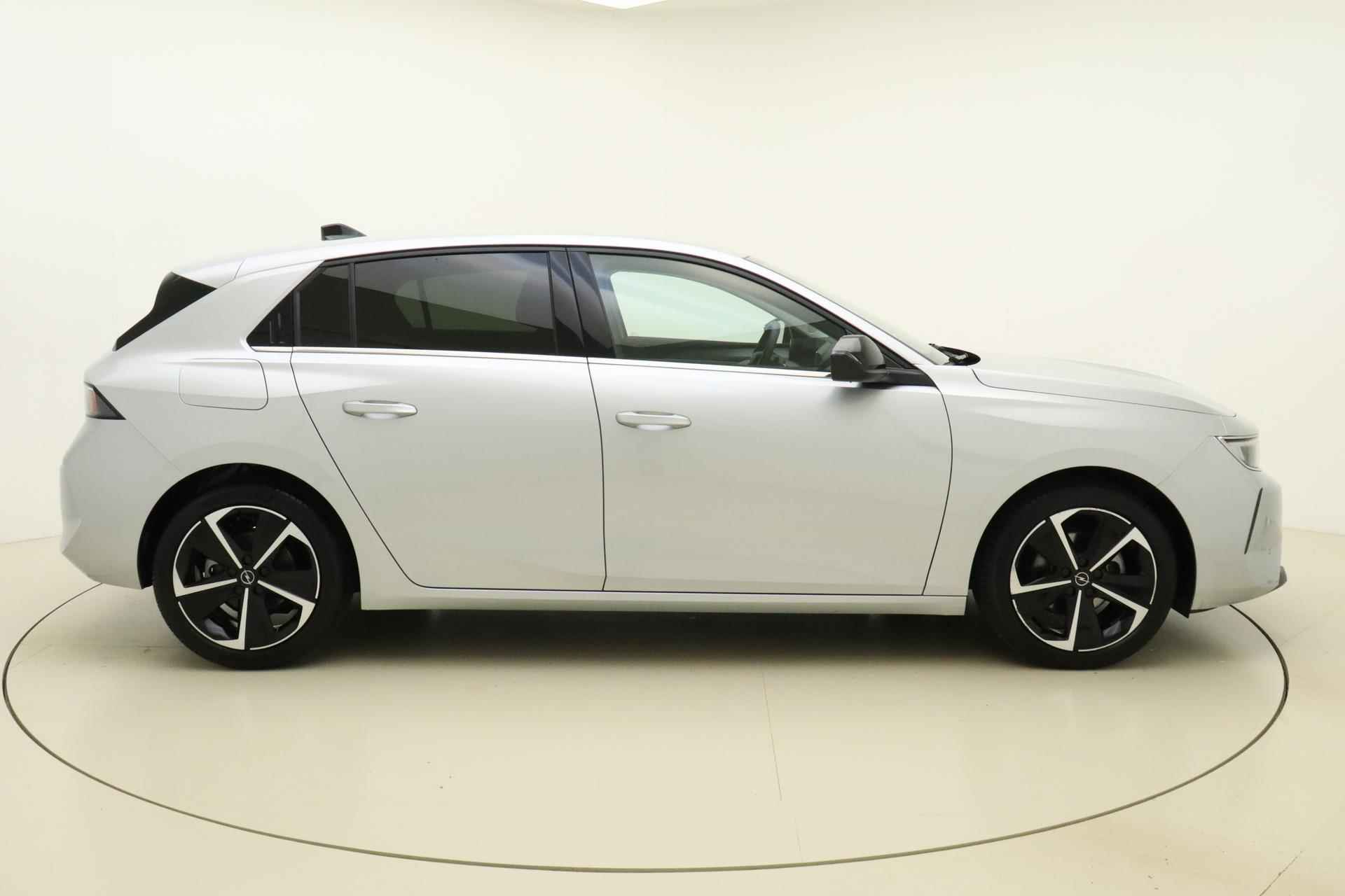 Opel Astra 1.2 GS Line 130 PK Automaat | Navigatie via Apple Carplay | Climate control | Camera | Getint glas | Lichtmetalen velgen - 10/38
