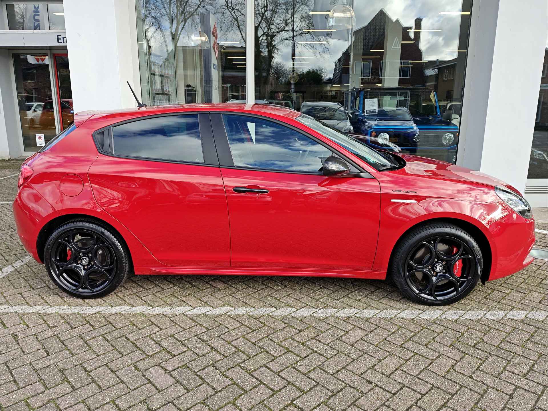 Alfa Romeo Giulietta 1.4 TURBO SPORT Navigatie | Climate Control | Cruise - 7/34