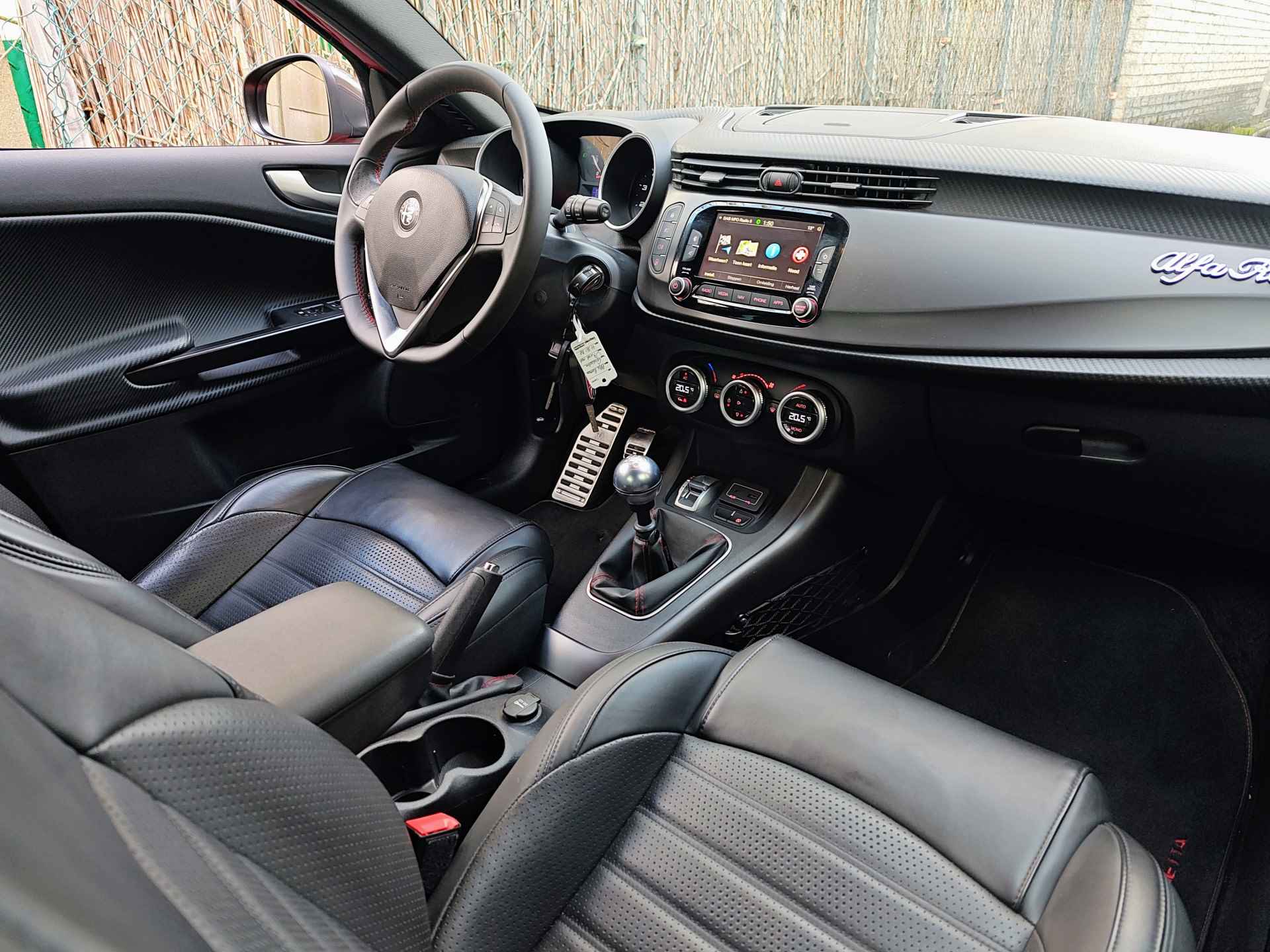 Alfa Romeo Giulietta 1.4 TURBO SPORT Navigatie | Climate Control | Cruise - 10/34