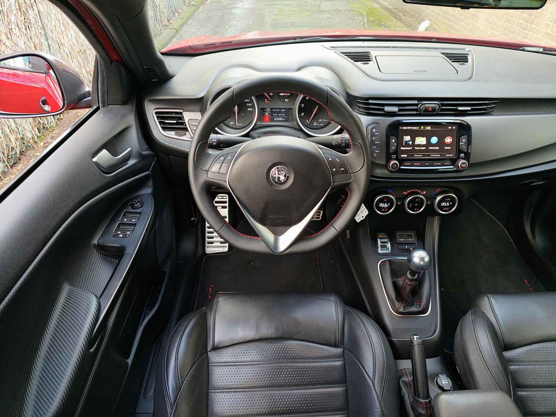 Alfa Romeo Giulietta 1.4 TURBO SPORT Navigatie | Climate Control | Cruise - 13/34