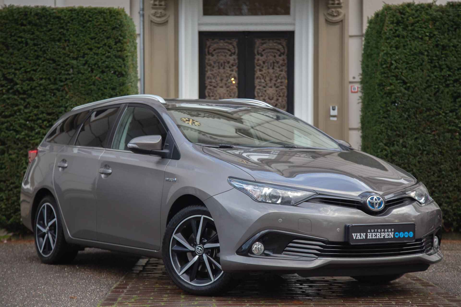 Toyota Auris Touring Sports 1.8 Hybrid Freestyle Camera | Stoelverwarming | Nieuwstaat - 6/47