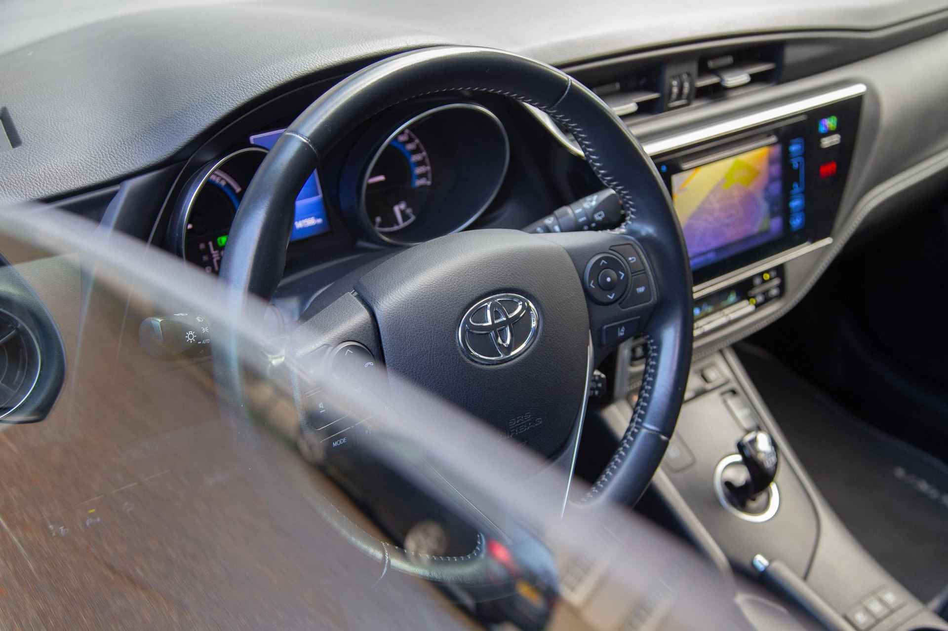 Toyota Auris Touring Sports 1.8 Hybrid Freestyle Camera | Stoelverwarming | Nieuwstaat - 36/47