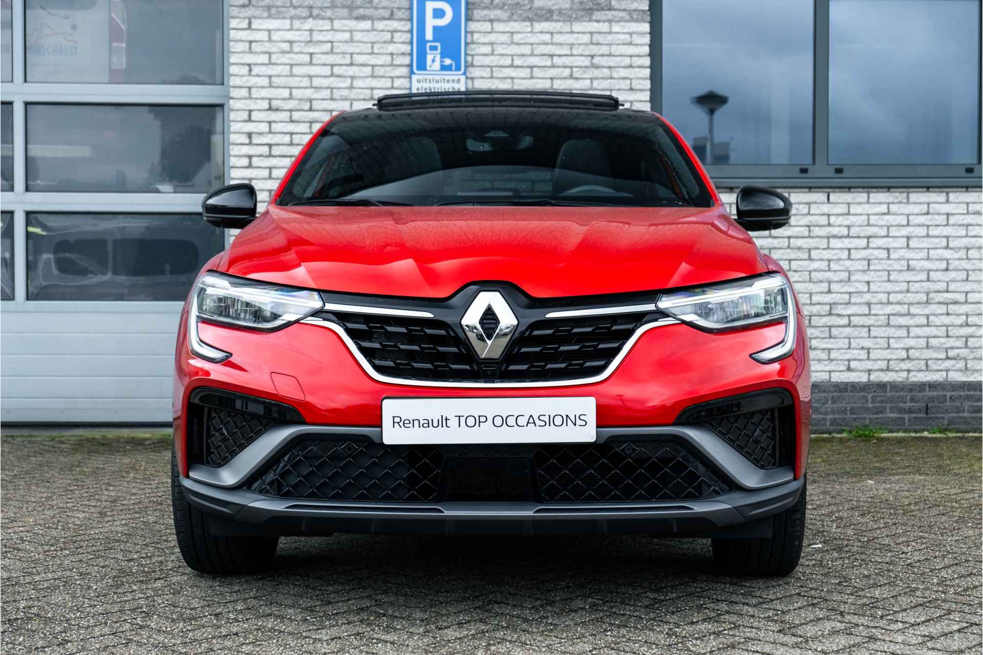 Renault Arkana 1.6 E-Tech Hybrid 145 R.S. Line ECC -  Elektrisch glazen schuif-/kanteldak - Leer - AUTOMAAT | incl. Bovag rijklaarpakket met 12 maanden garantie - 4/70