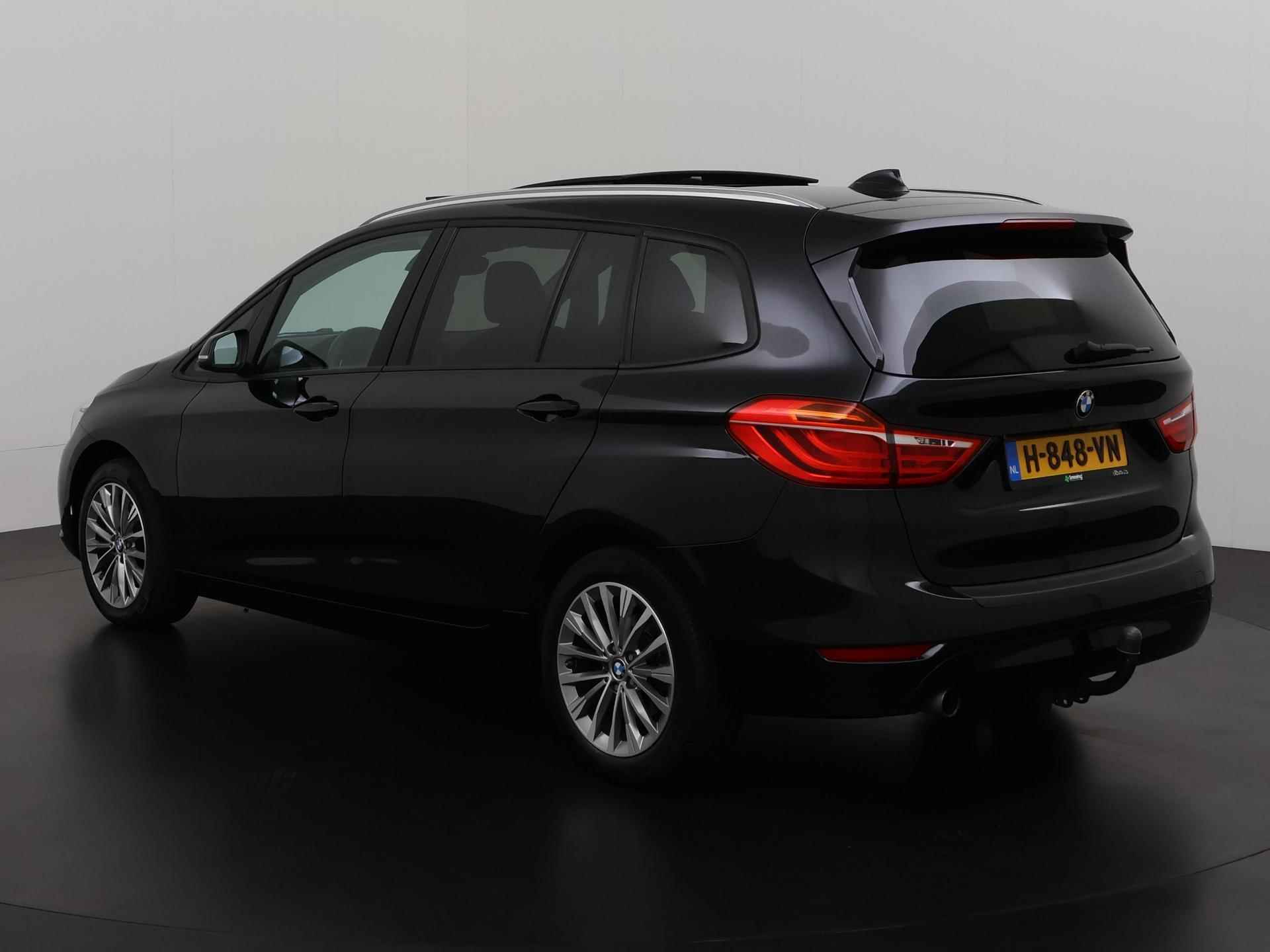 BMW 2-serie Gran Tourer 218i 7 Persoons Automaat | Panoramadak | Trekhaak | Zondag Open! - 6/39