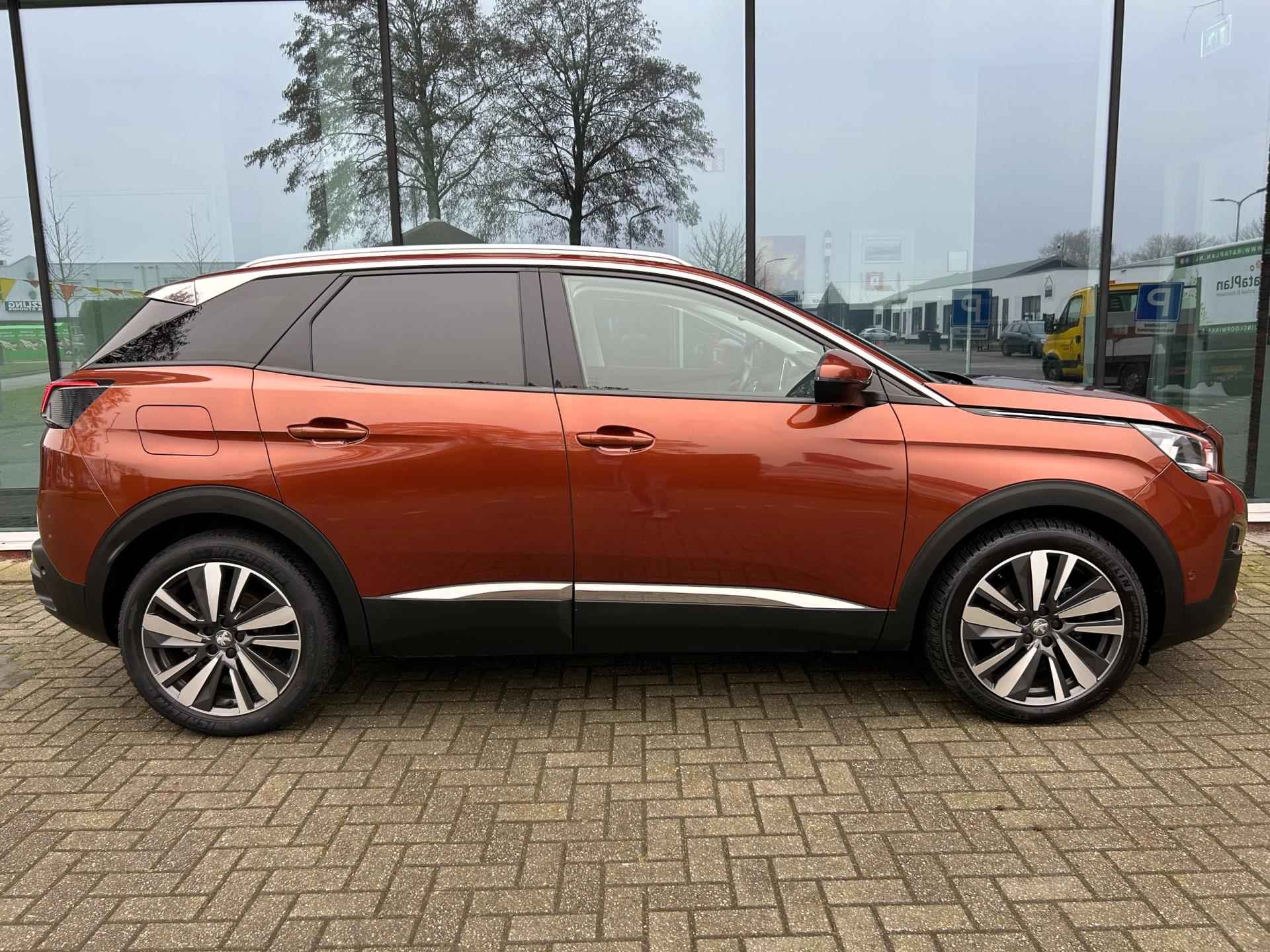 Peugeot 3008 1.2 Turbo Allure Premium - Automaat - Panodak - Trekhaak - Navi - Org.NL - 10/35