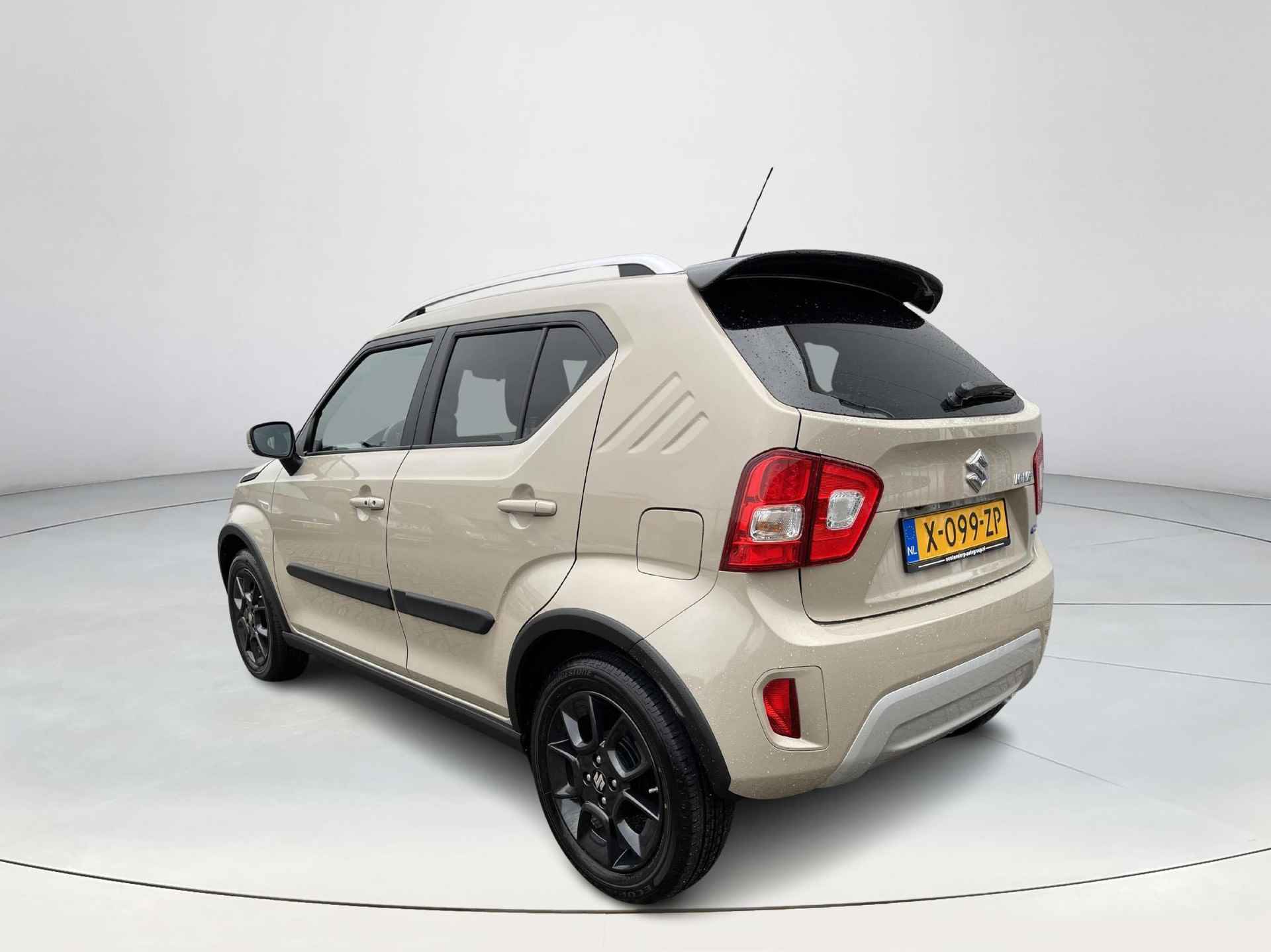 Suzuki Ignis 1.2 Smart Hybrid Style - 4/36