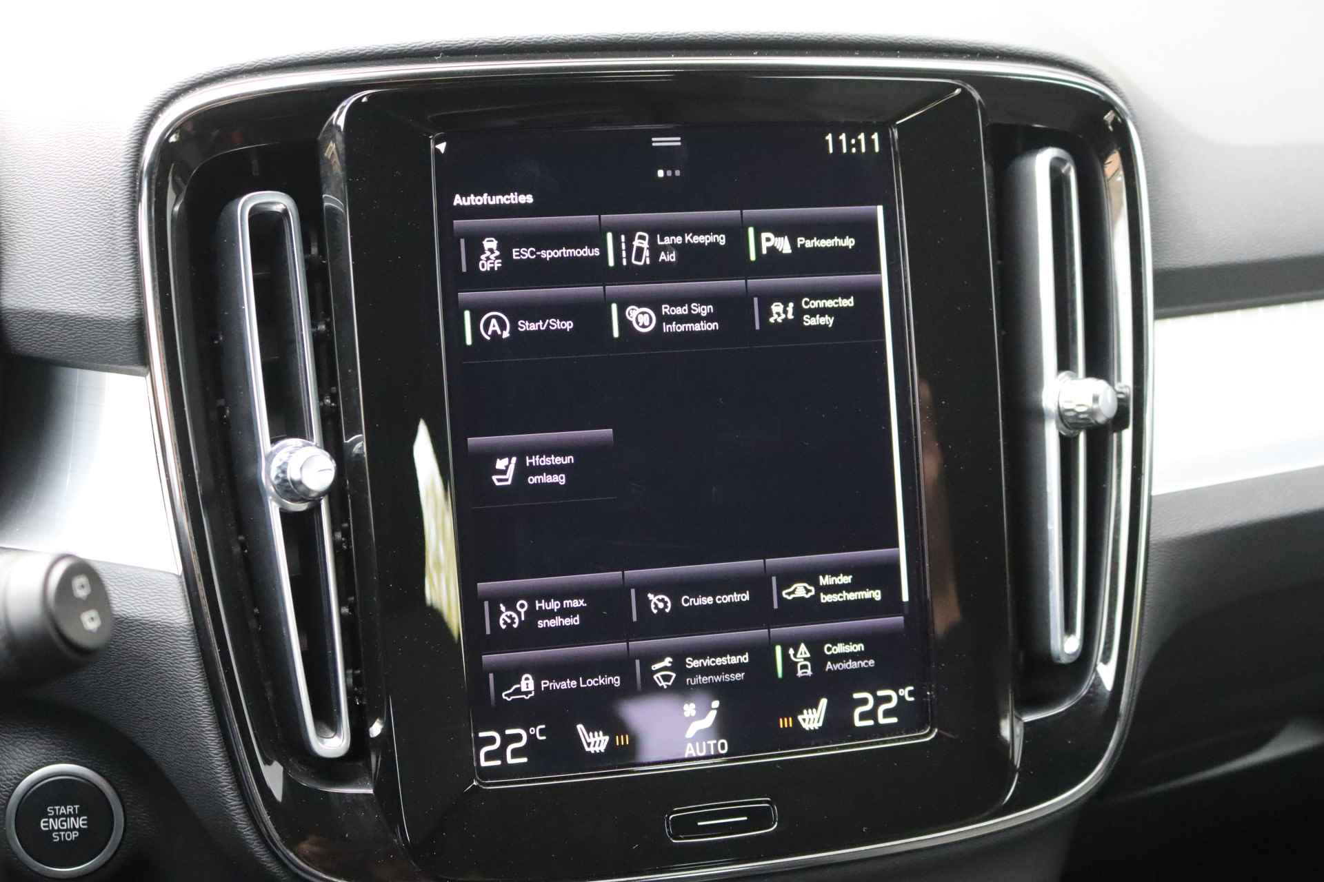 Volvo XC40 T3 163PK Automaat Momentum Navigatie/Stoelverwarming/Adaptive-Cruise/Elektr-Achterklep - 22/30