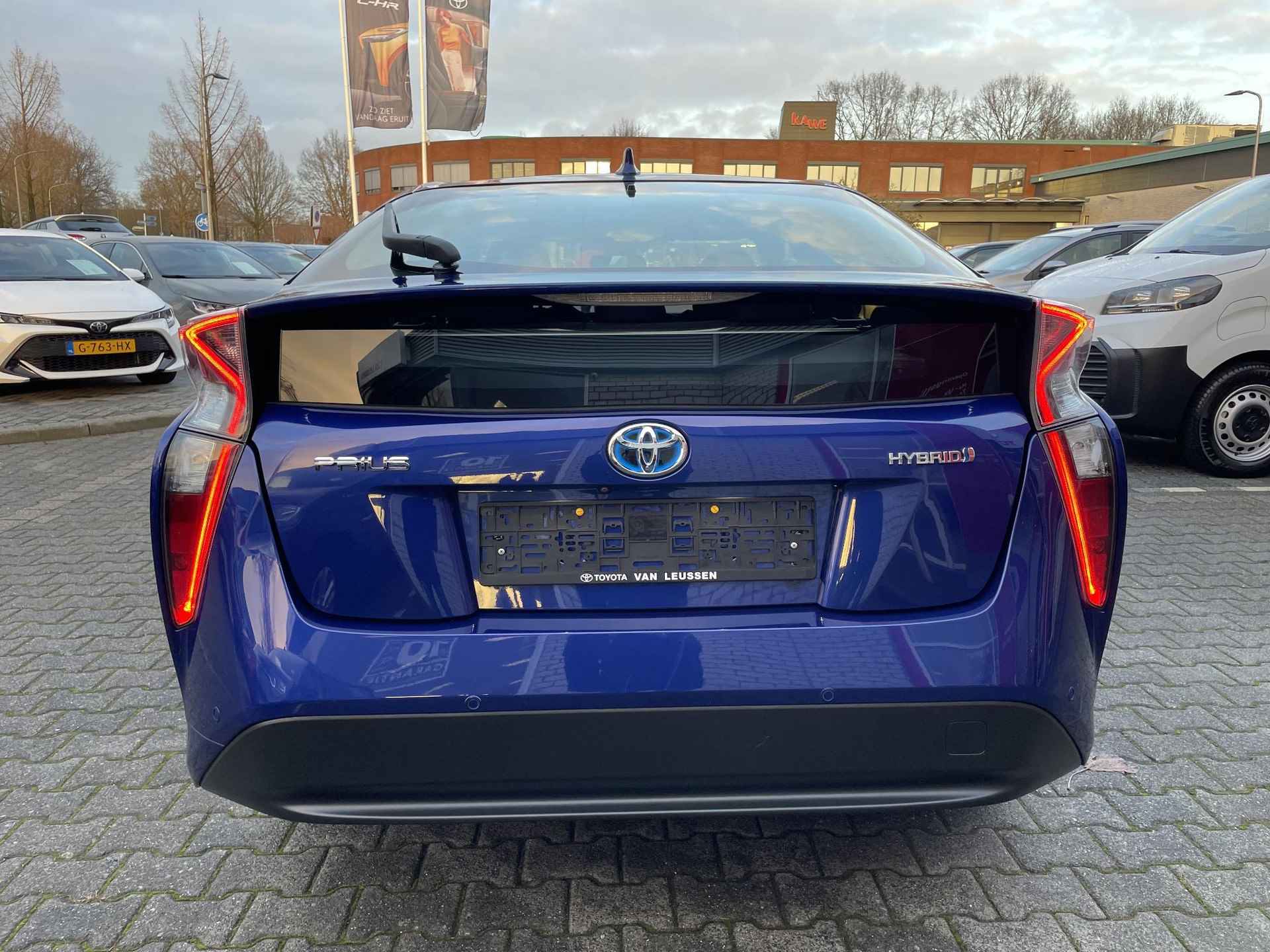 Toyota Prius 1.8 HYBRID ASPIRATION PARK-SENSOREN KEYLESS CLIMA AD-CRUISE CAMERA - 10/24