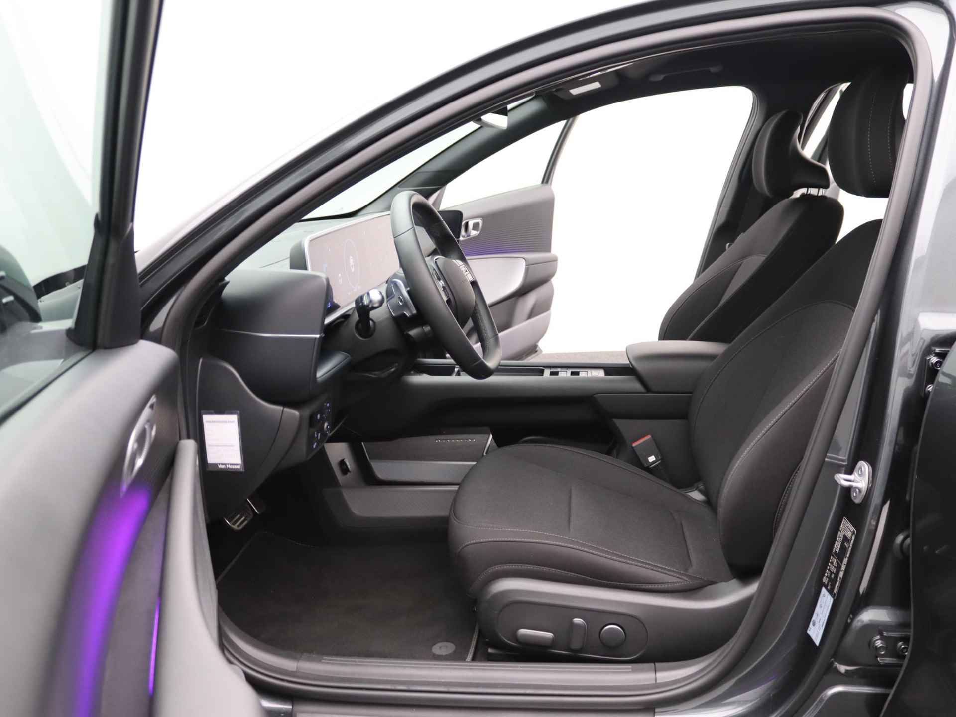 Hyundai IONIQ 6 Connect 77 kWh | 20 inch velgen | Navigatie | Stoelverwarming | DAB+ | Achteruitrij camera | Stuurverwarming | - 11/53