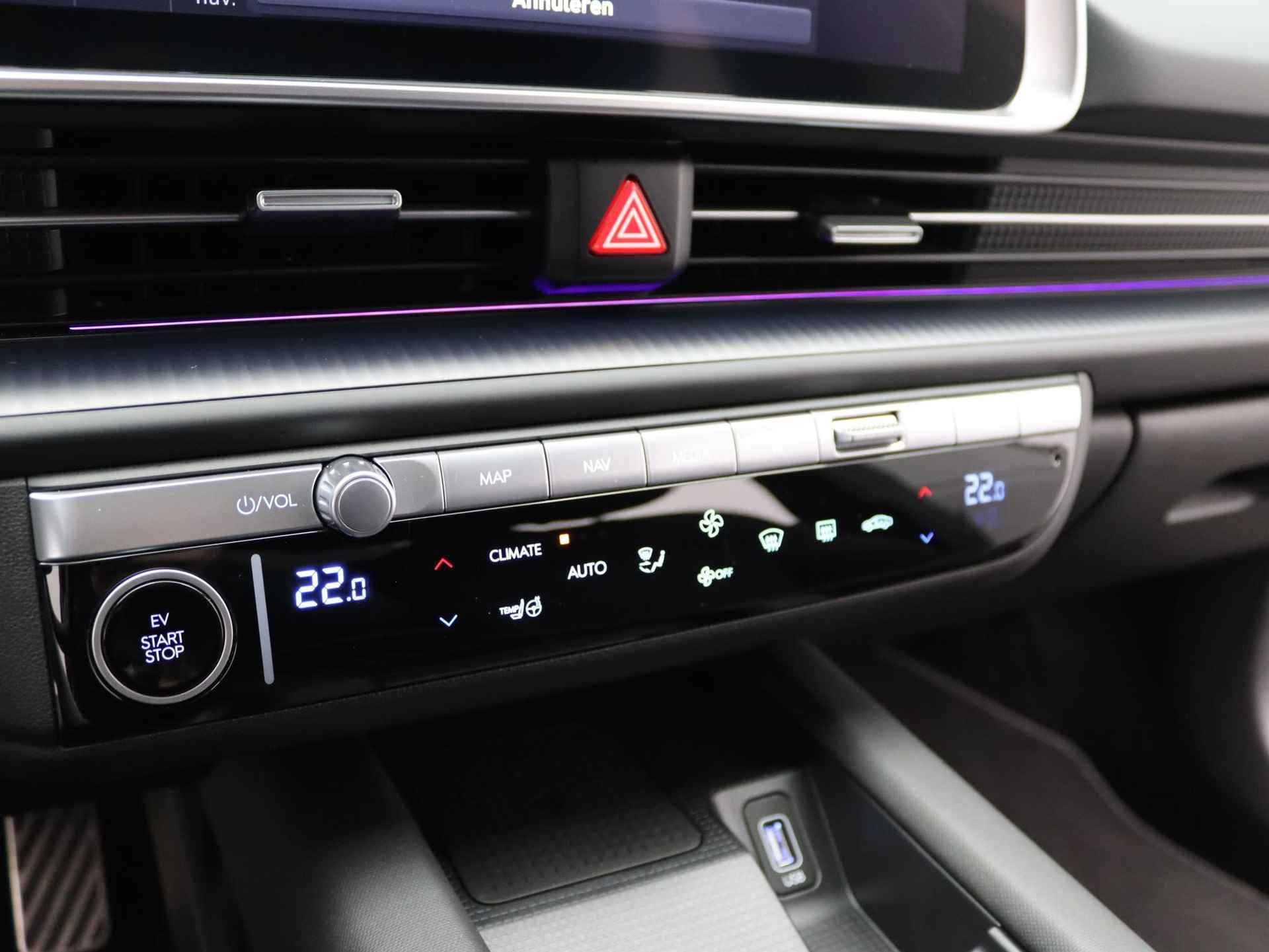 Hyundai IONIQ 6 Connect 77 kWh | 20 inch velgen | Navigatie | Stoelverwarming | DAB+ | Achteruitrij camera | Stuurverwarming | - 19/53