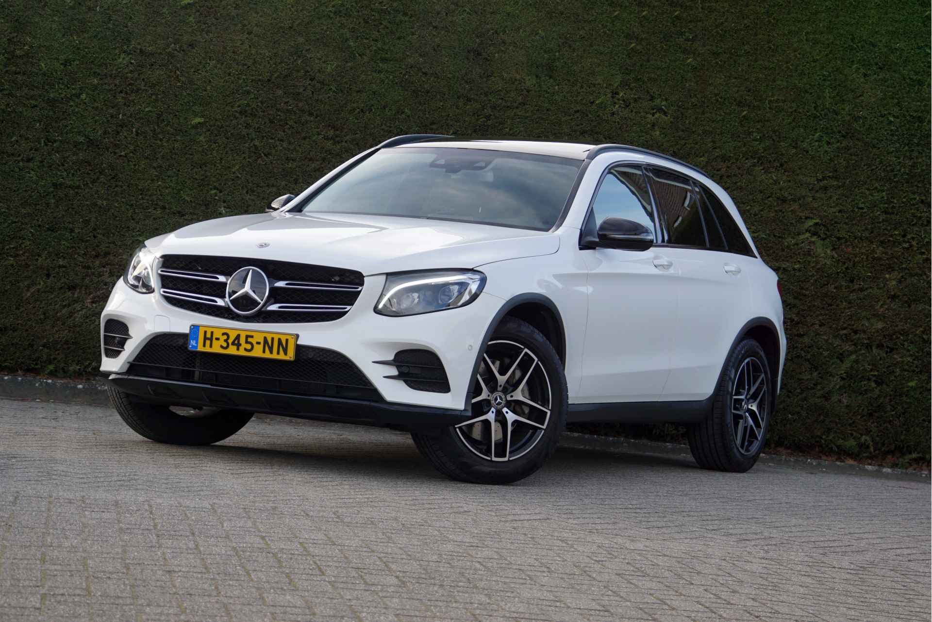 Mercedes-Benz GLC 250 4MATIC AMG Line | Distronic Trekhaak Night - 48/61