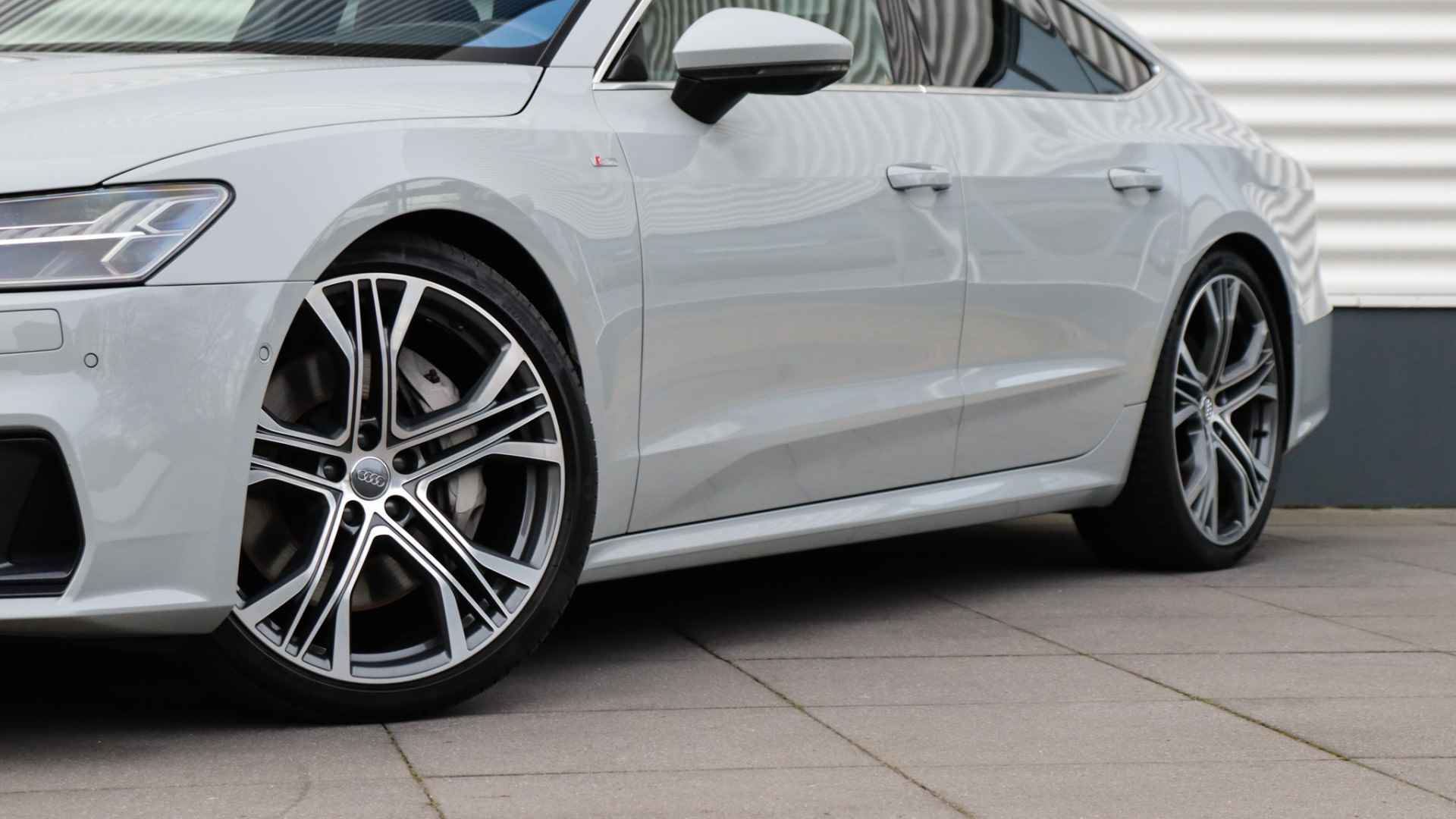 Audi A7 Sportback 55 TFSI quattro S-Line | Panoramadak | B&O | Achterasbesturing | Matrix LED | Tour | City - 18/33