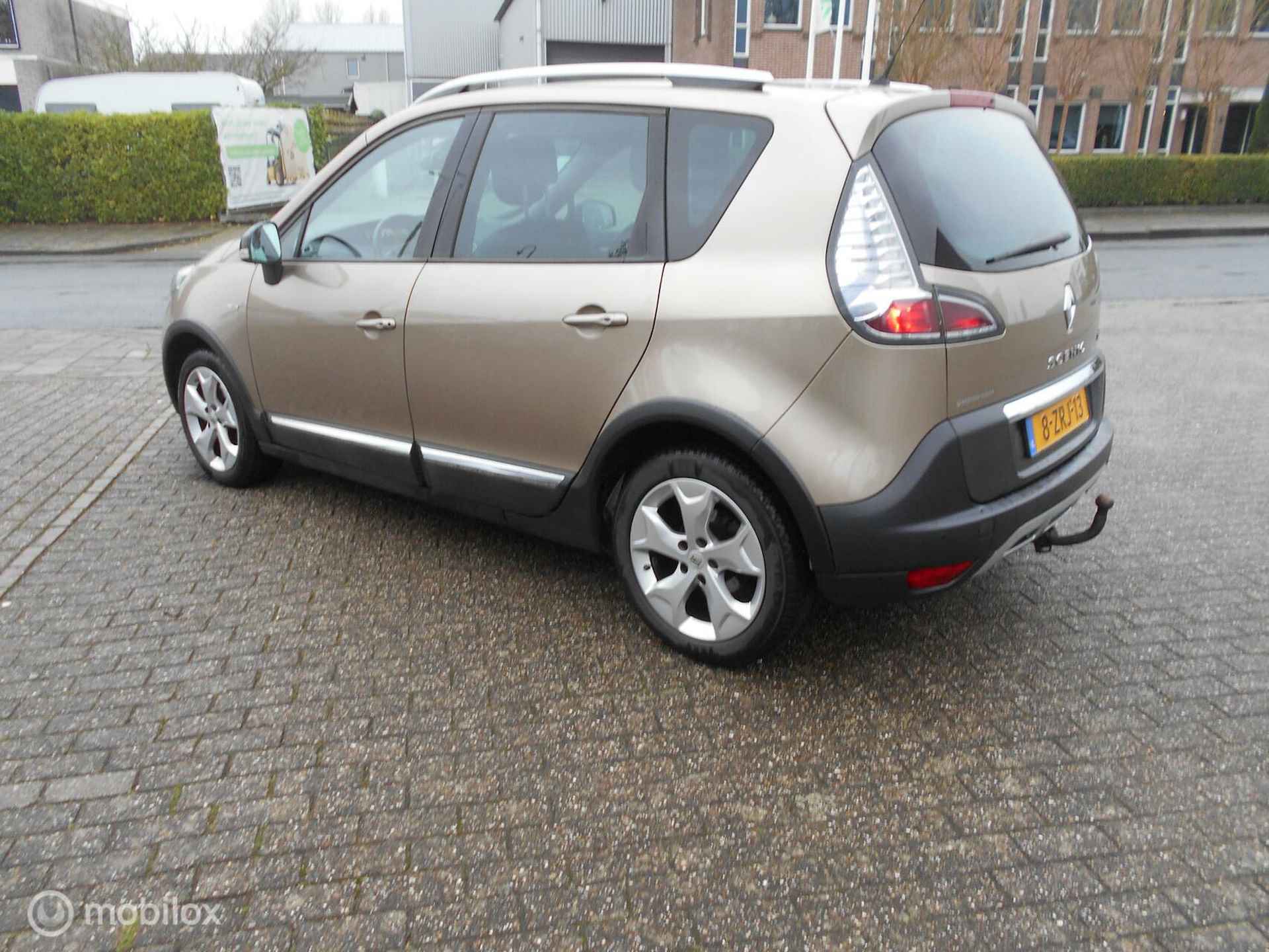 Renault Scenic 1.2 TCe X Mod Bose - 6/17