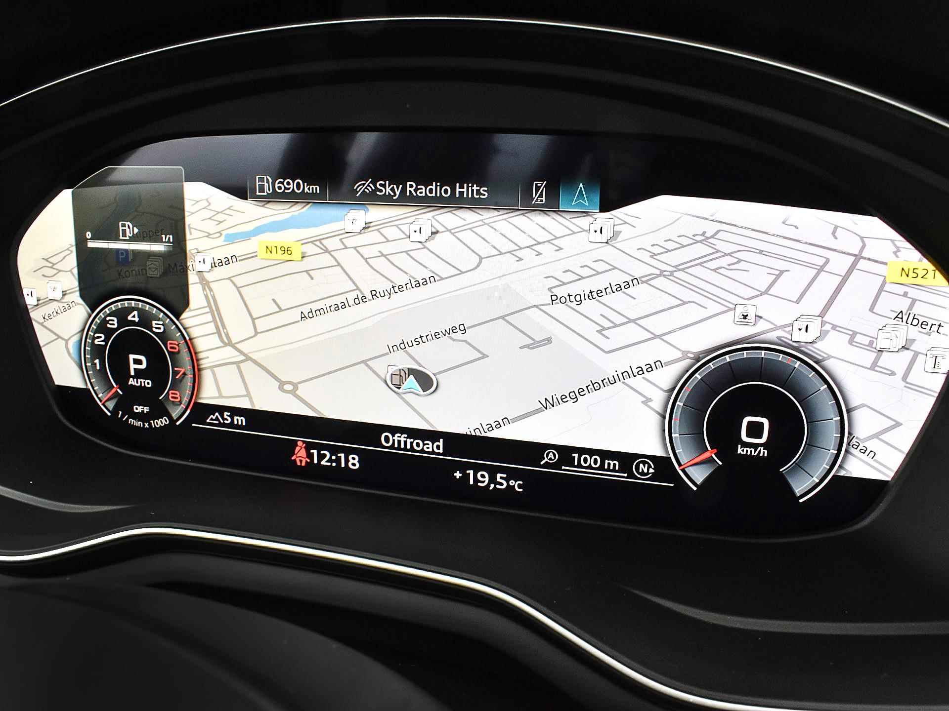 Audi A4 Avant 40 TFSI 190pk S-Tronic S Edition | Navigatie | Sportstoelen | Virtual Cockpit | Elek. Achterklep | Cruise Control | Stoelverwarming | Garantie t/m 23-06-2027 of 100.000km - 17/31