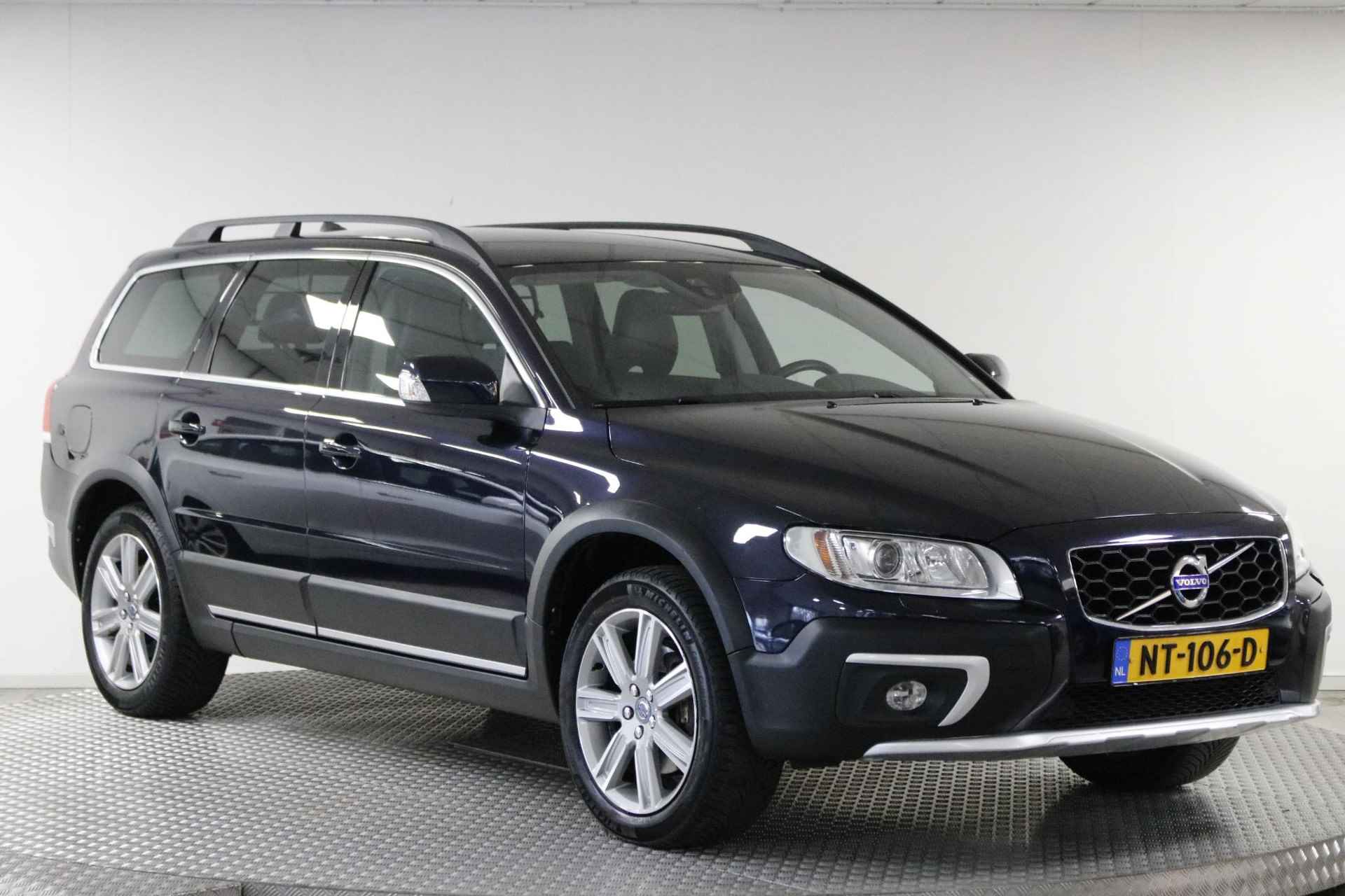 Volvo XC70 2.0 D4 FWD Polar+ 180 PK AUTOMAAT! Clima | Cruise | Trekhaak | NW Distributie | Leder | Nette auto! - 28/35