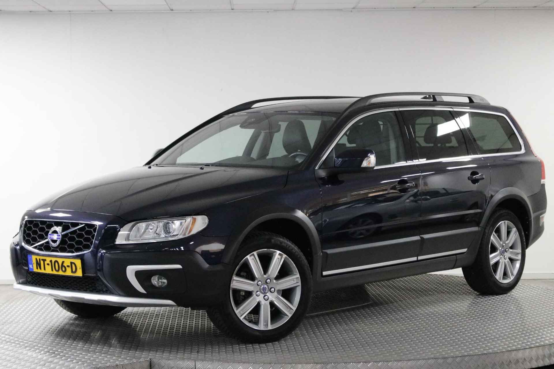 Volvo XC70 2.0 D4 FWD Polar+ 180 PK AUTOMAAT! Clima | Cruise | Trekhaak | NW Distributie | Leder | Nette auto! - 30/35