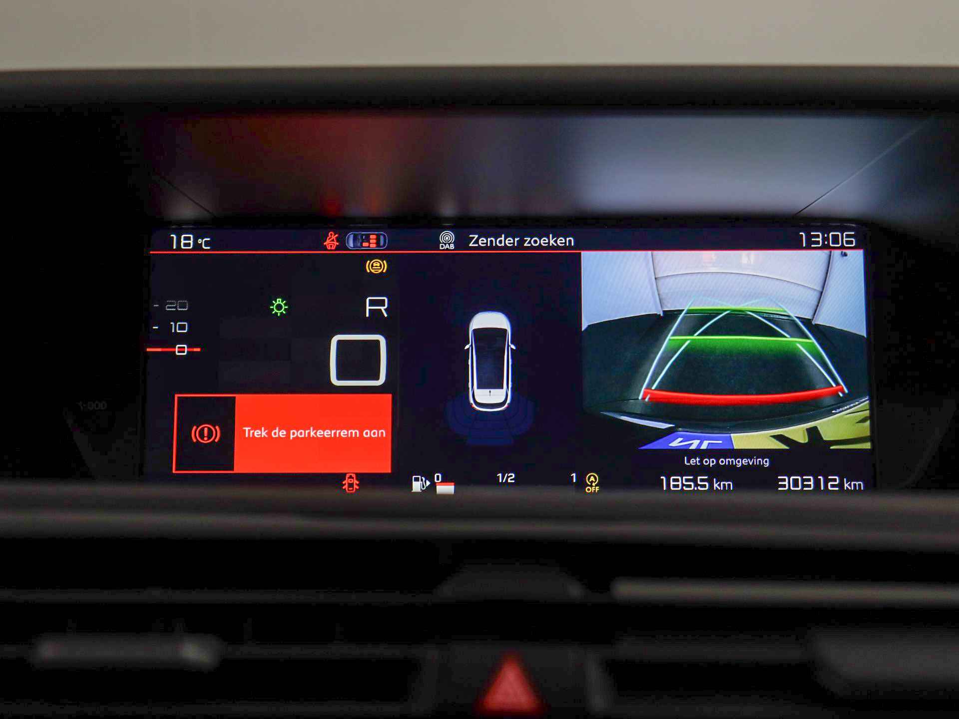 Citroën C4 Spacetourer 130pk PureTech Business Automaat | Rijklaar | Navigatie | Achteruitrijcamera | Dodehoek detectie | - 19/26