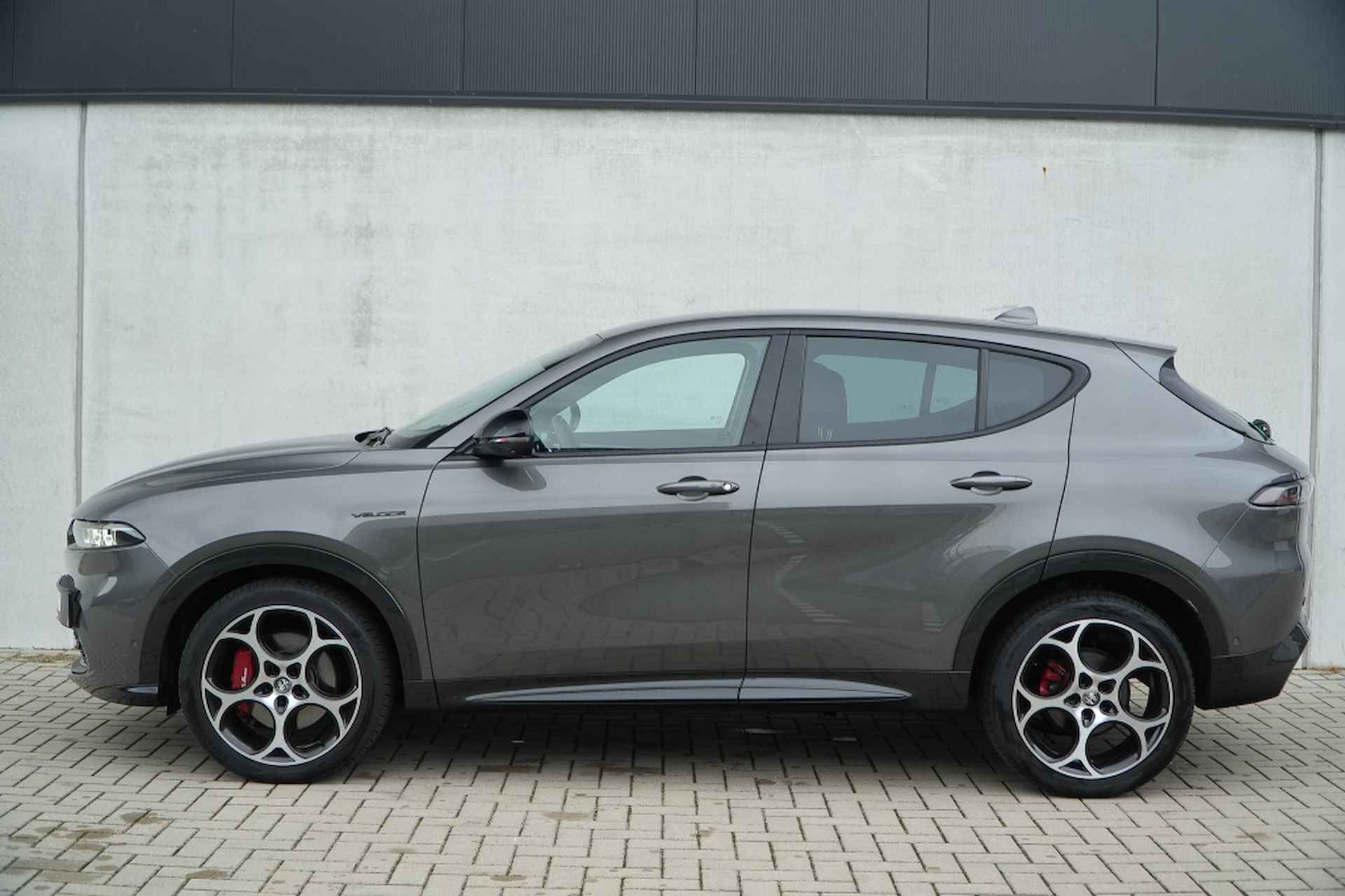 Alfa Romeo Tonale  1.5 MHEV 160 PK Veloce | Navi | Carplay | Winter | 19" - 11/40