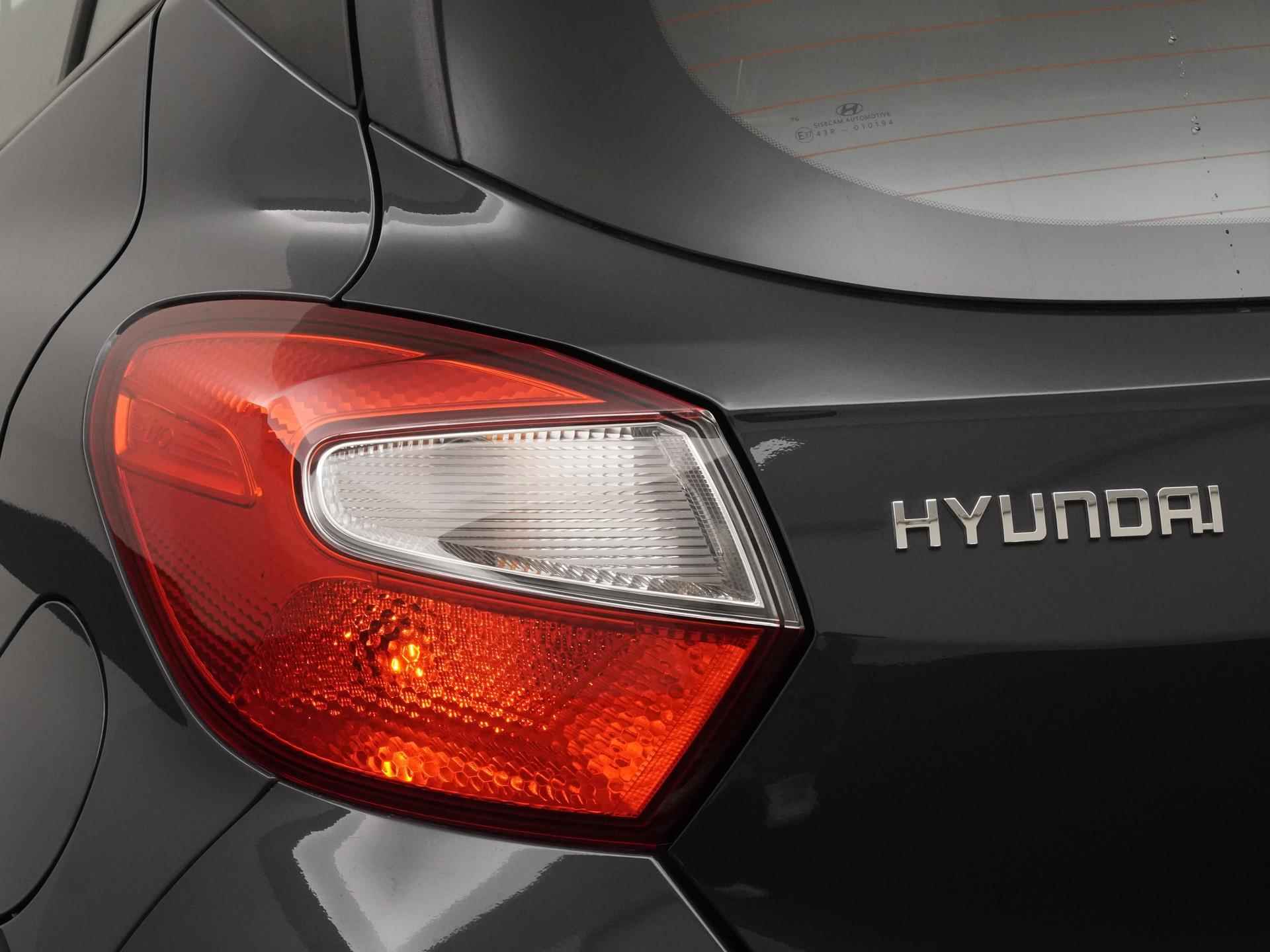Hyundai i10 1.0 Automaat | Carplay | Stuur & Stoelverwarming | Zondag Open! - 20/33