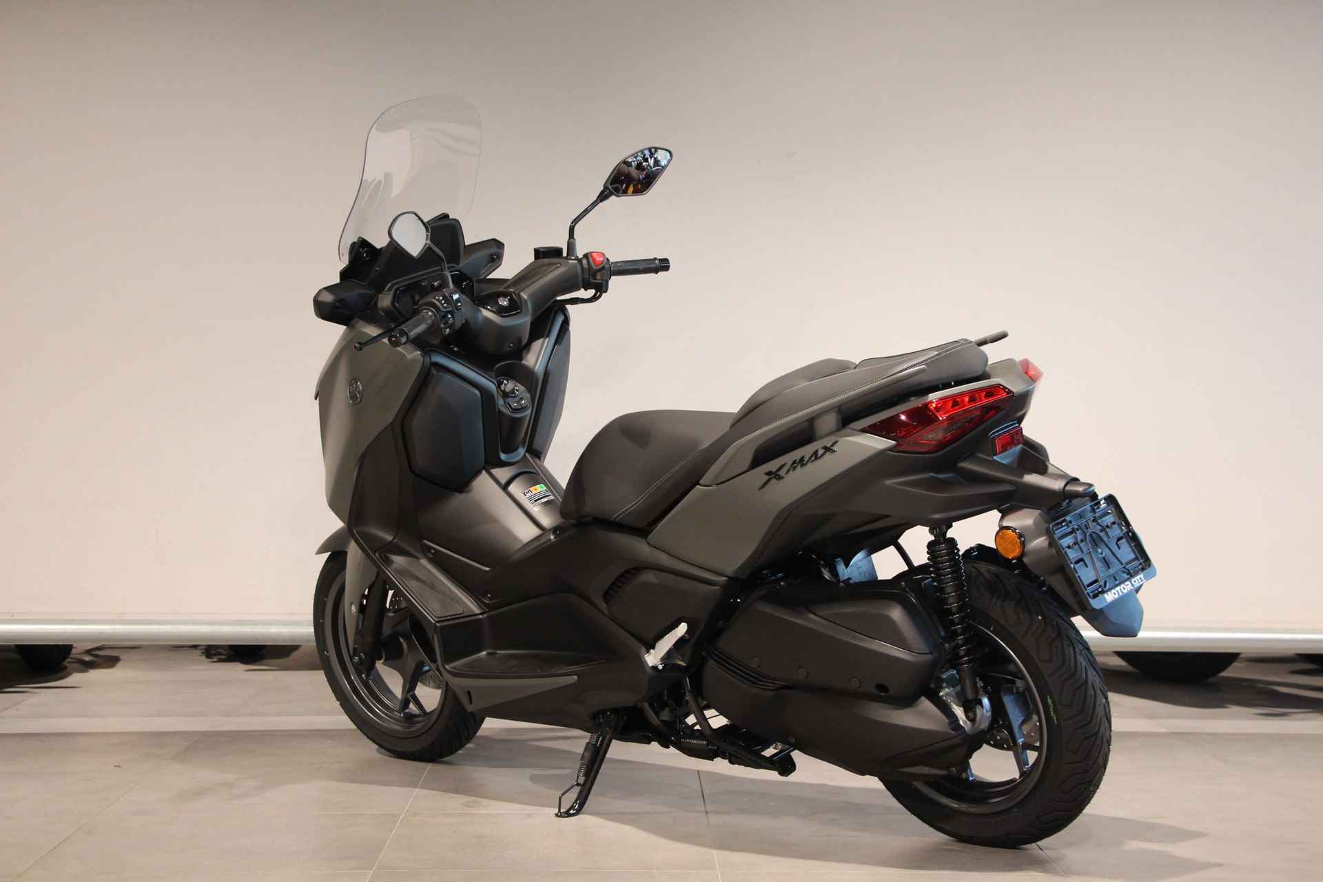 Yamaha X MAX 300 - 6/13