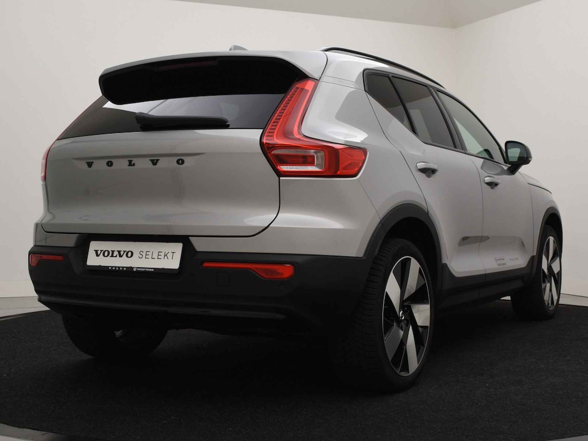 Volvo XC40 EXTENDED RANGE (SINGLE) PLUS 20INCH STOELVERWARMING ACC BLIS - 4/44