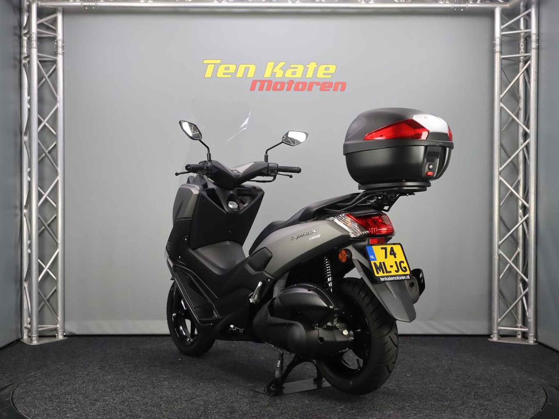 Yamaha N Max 155 - 8/13