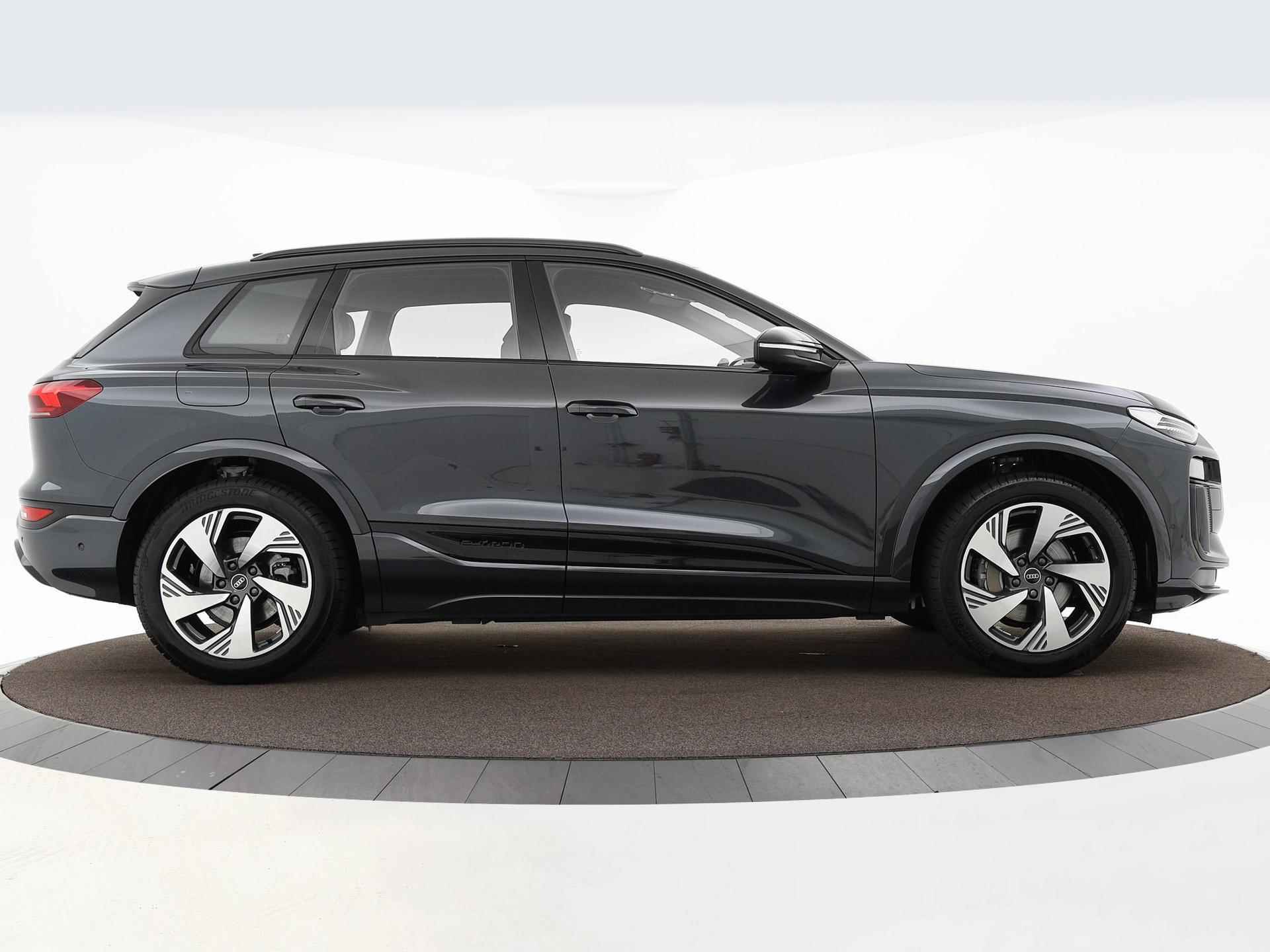 Audi Q6 e-tron S Edition (B1)  e-tron perf 225kW/306pk 100Kwh Hat - 25/44