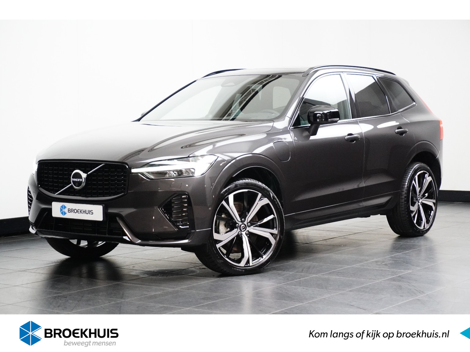 Volvo XC60 2.0 Recharge T6 AWD Ultimate Dark | Luchtvering | Bowers&Wilkins | HUD | 360 Camera | bij viaBOVAG.nl