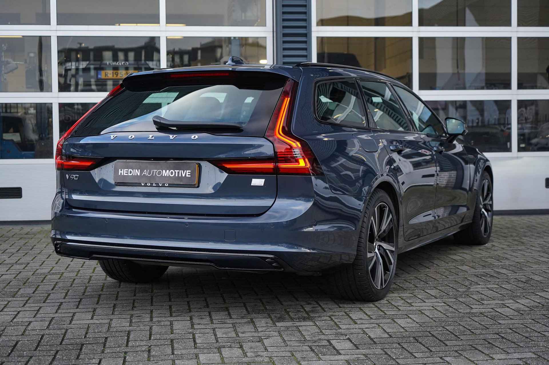 Volvo V90 2.0 T6 Recharge AWD Ultimate Bright Bowers & Wilkins audiosysteem | 360 camera | Trekhaak elektrisch - 6/30