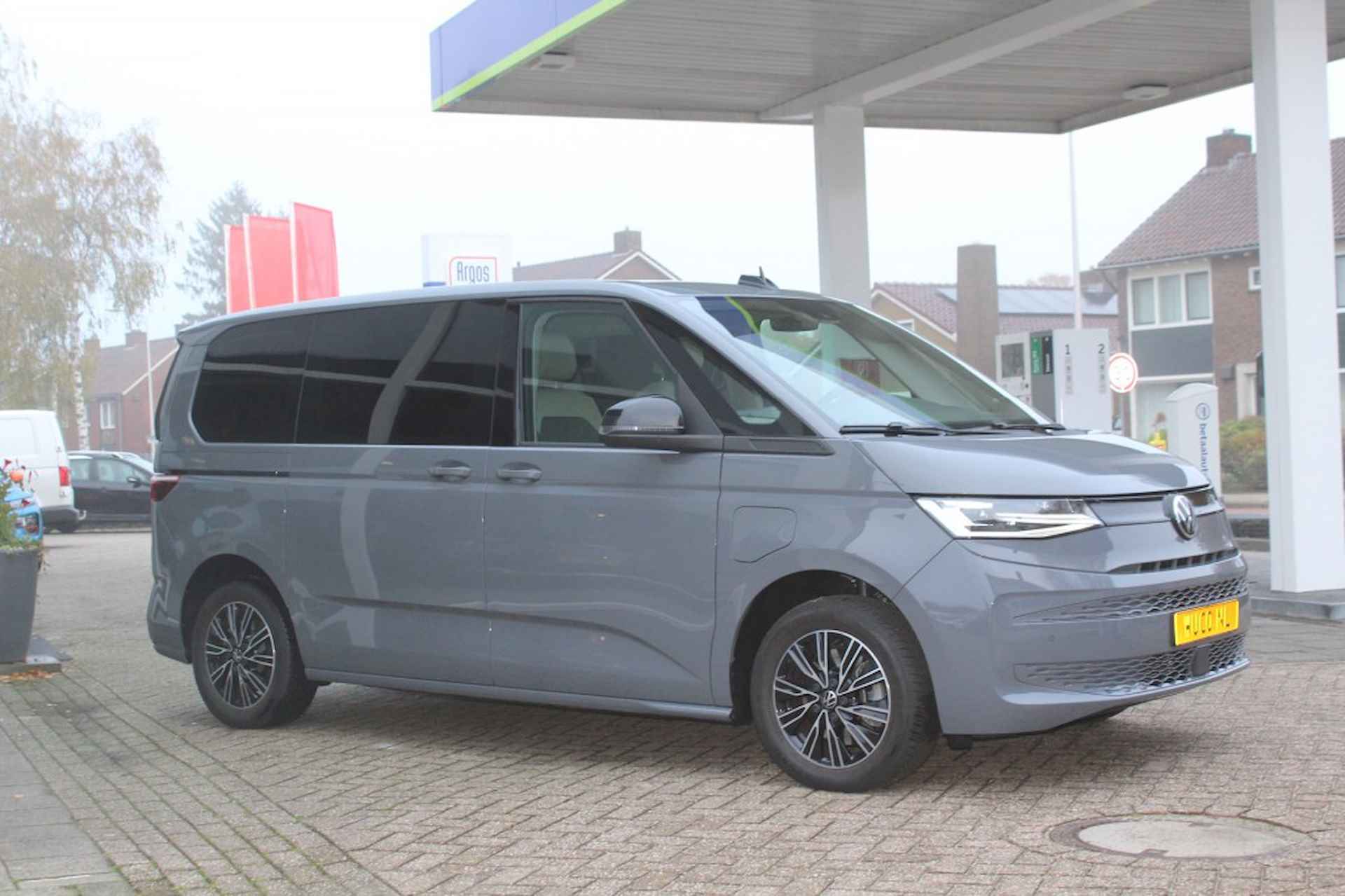 VOLKSWAGEN Multivan T 7 Multivan 1.4 TSI eHybrid 218 pk panoramadak - 5/24