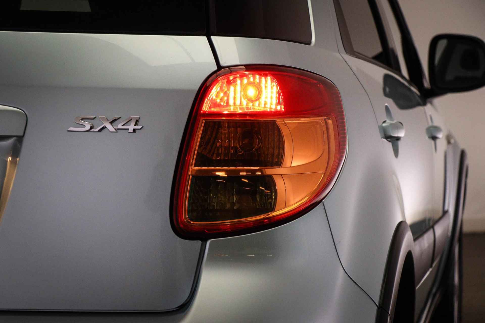 Suzuki SX4 1.6 Shogun | AIRCO | TREKHAAK | 16" - 18/42