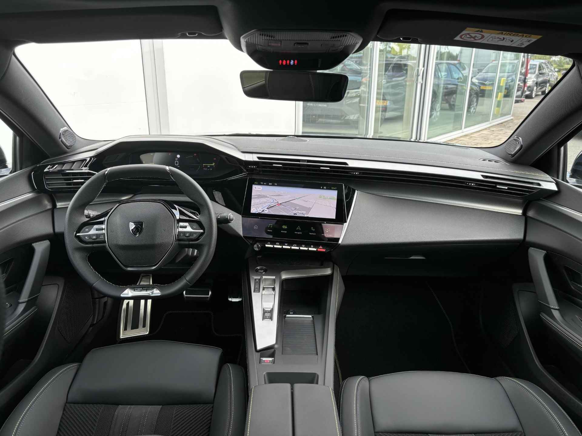 Peugeot 408 1.2 Hybrid 136 e-DCS6 GT | PANORAMADAK | TREKHAAK | NAVIGATIE | STOEL VERWARMING | STUUR VERWARMING | - 4/37