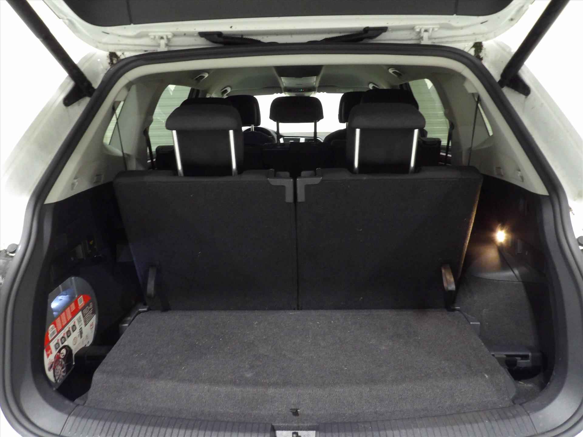 Volkswagen Tiguan Allspace 1.5 TSi ACT Life DSG 7-zits - 14/52