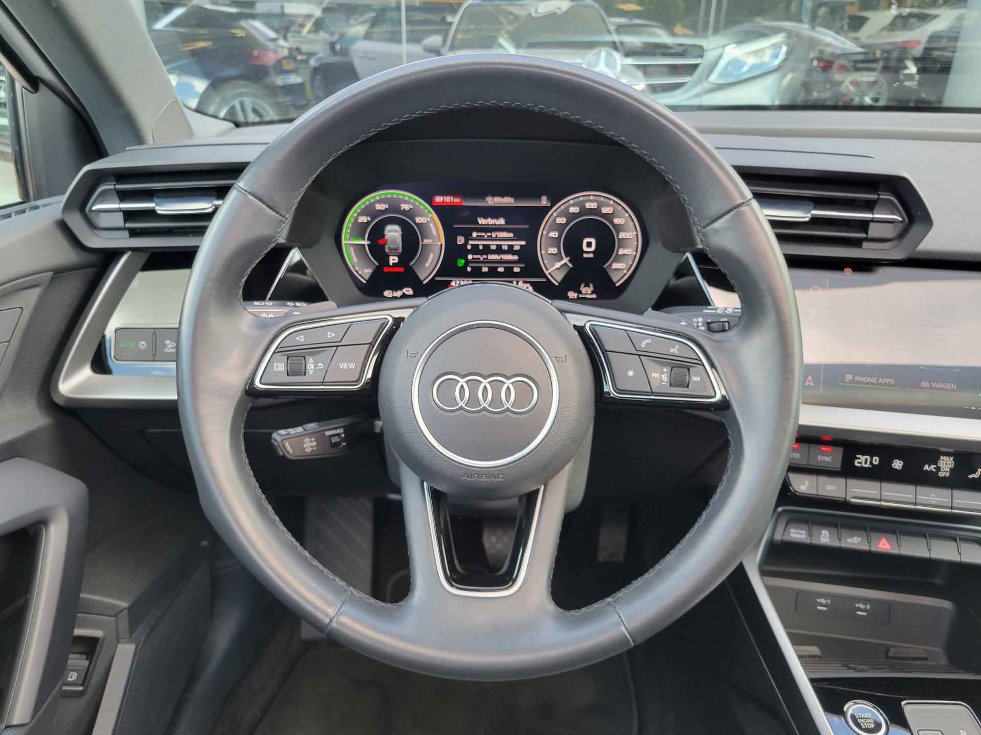 Audi A3 Sportback 1.4 e-tron 45 TFSIe S-Line | Pano | Virtual | Ambiance | Adaptive Cruise Control - 19/38