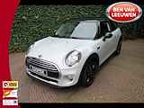 MINI Cooper 1.5 Chili F56 met Navi, BT, Clima, Cruise, PDC en 16"